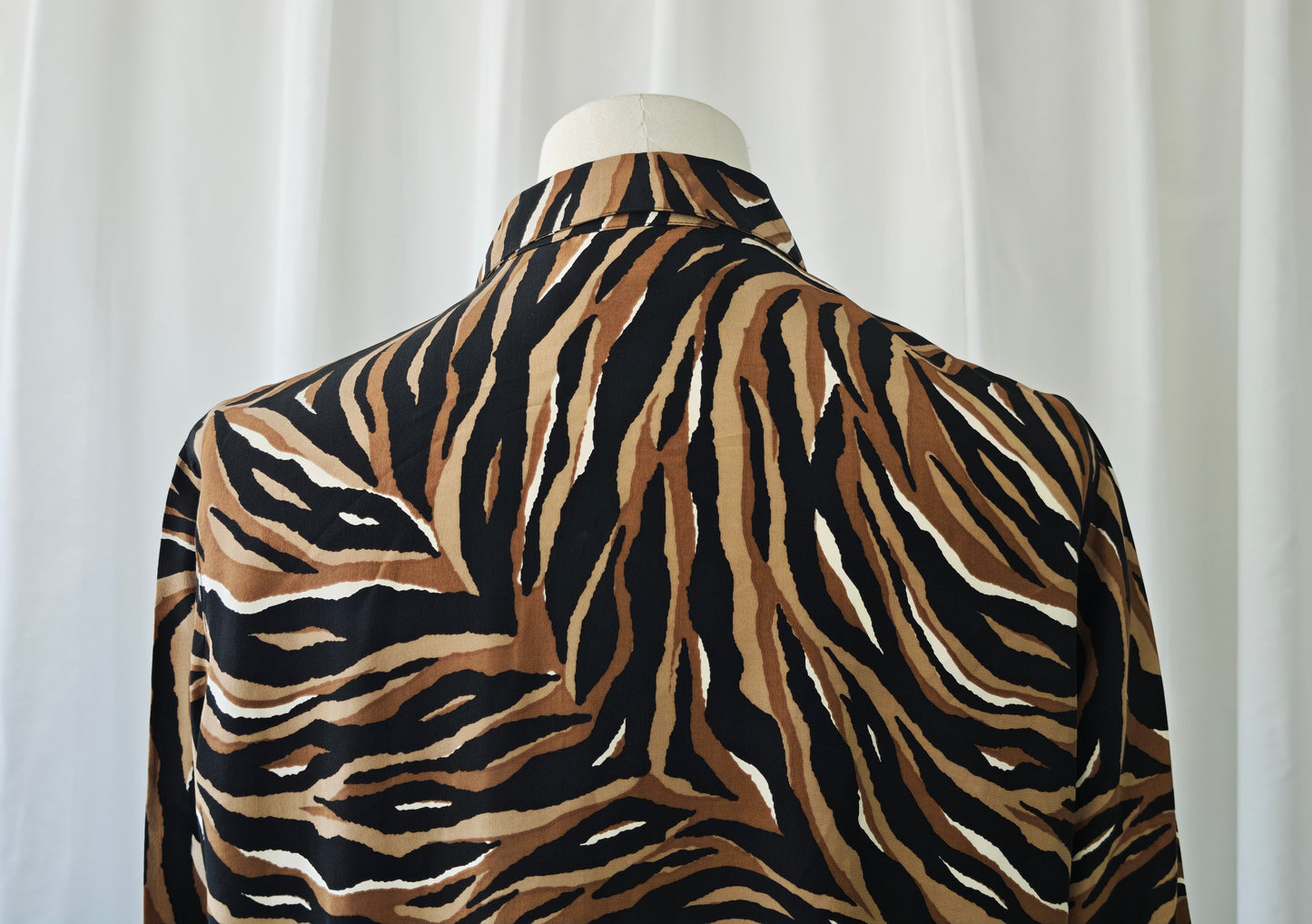 100% silk tiger print shirt