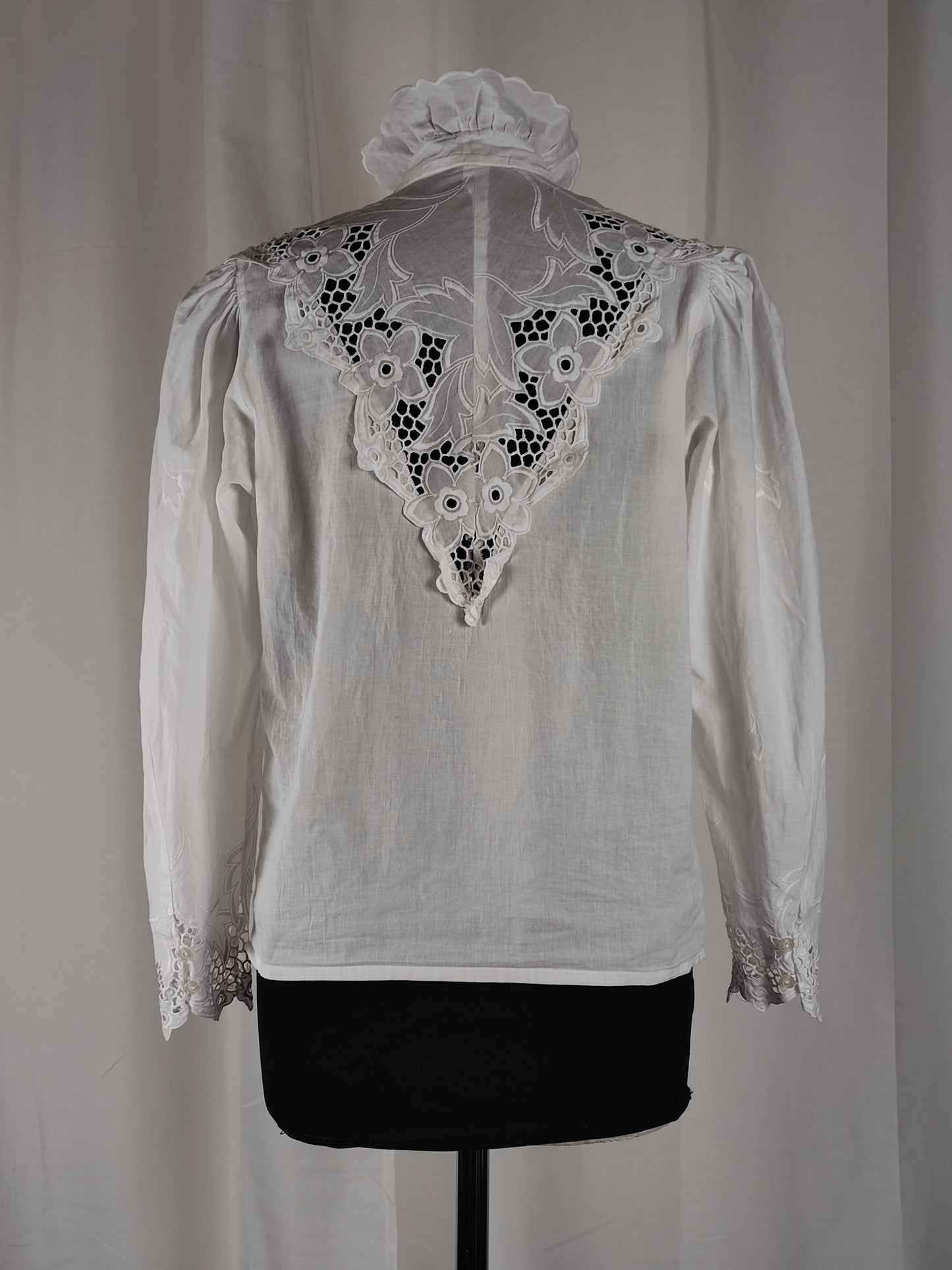 Victorian blouse - M
