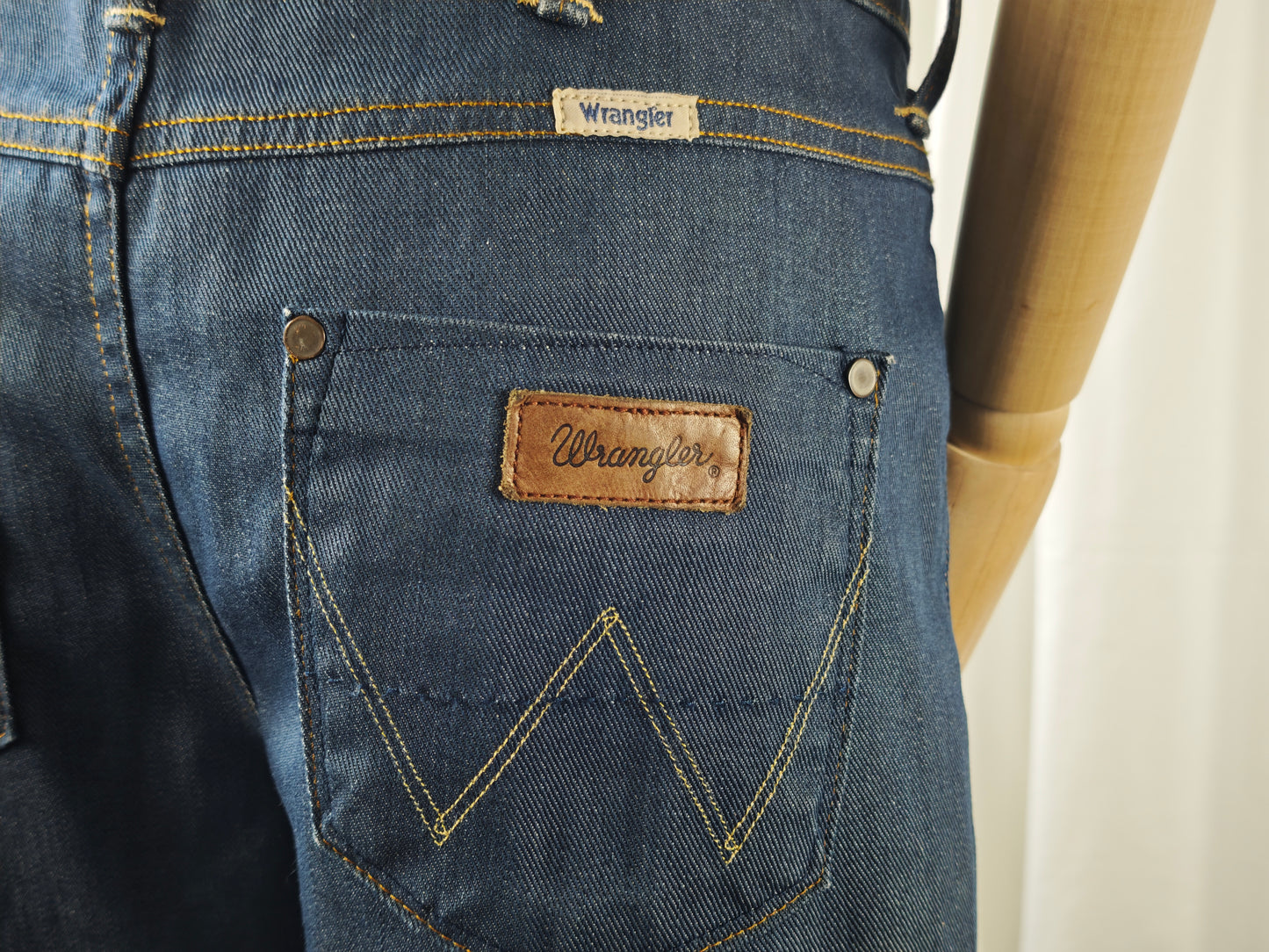 Wrangler flared jeans - M