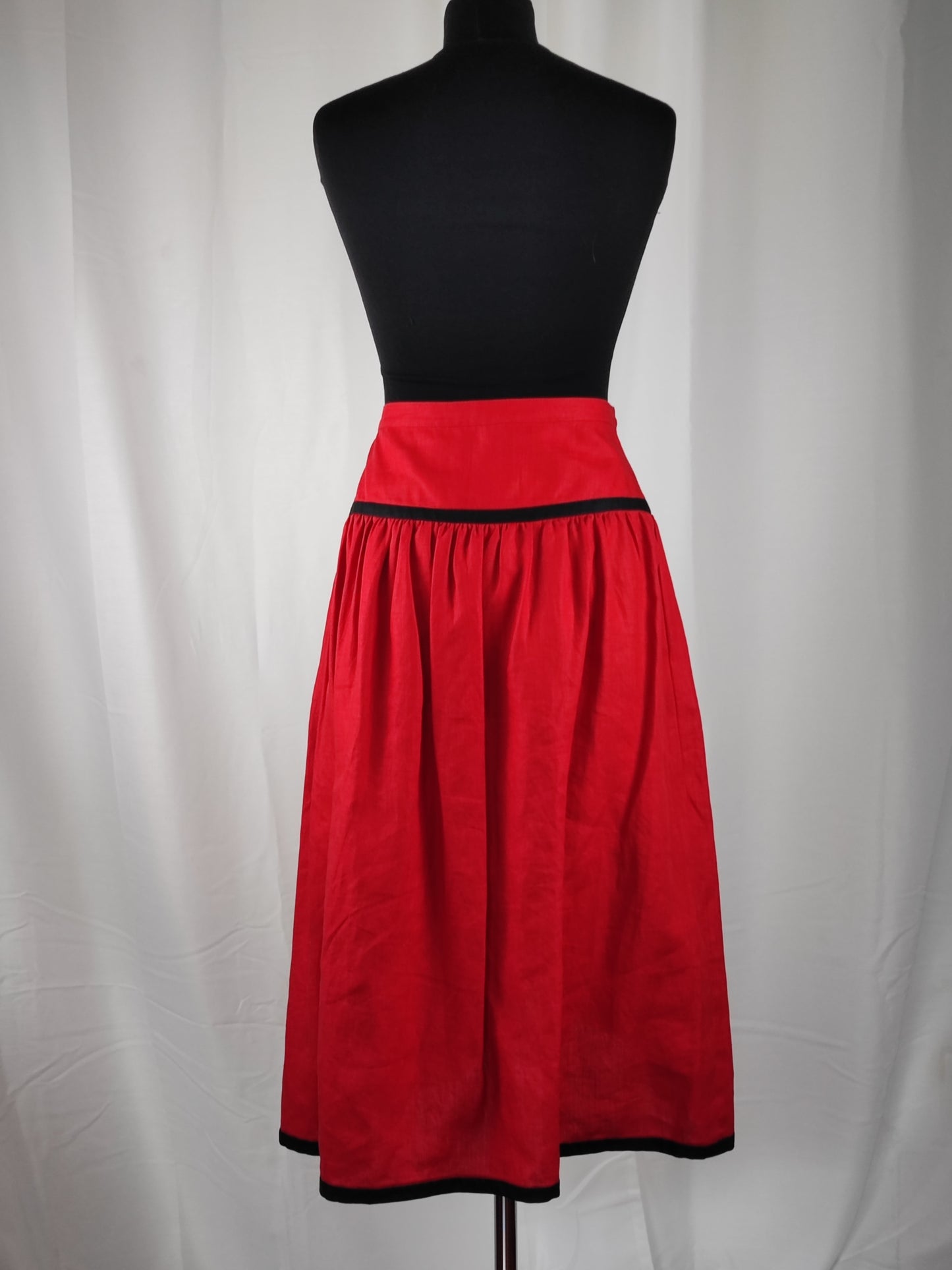 Valentino skirt - M