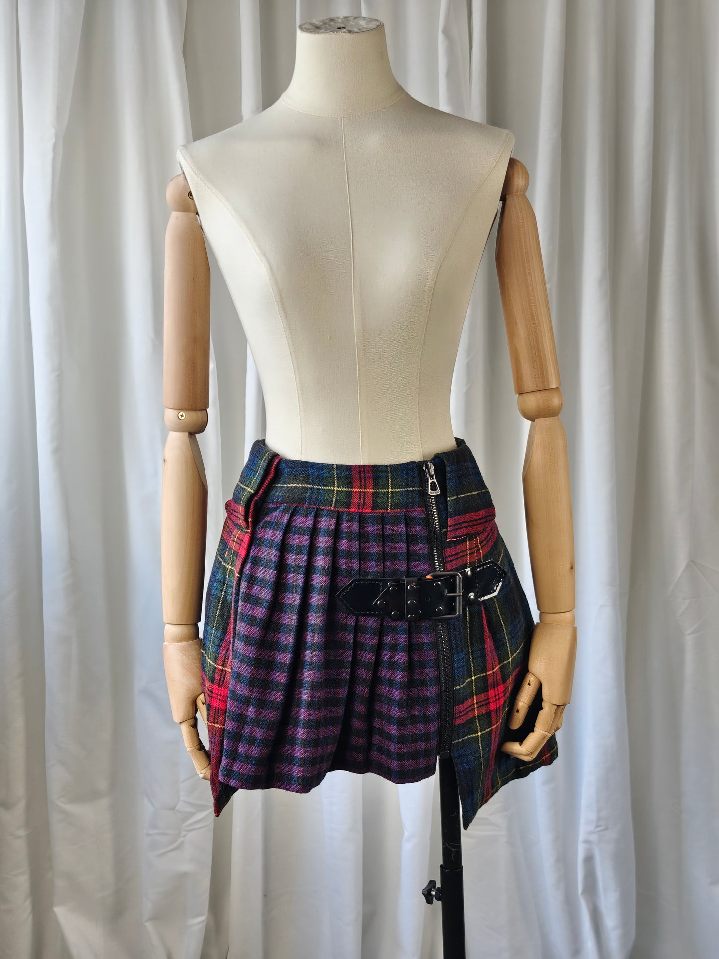 Hugo Boss skirt - S