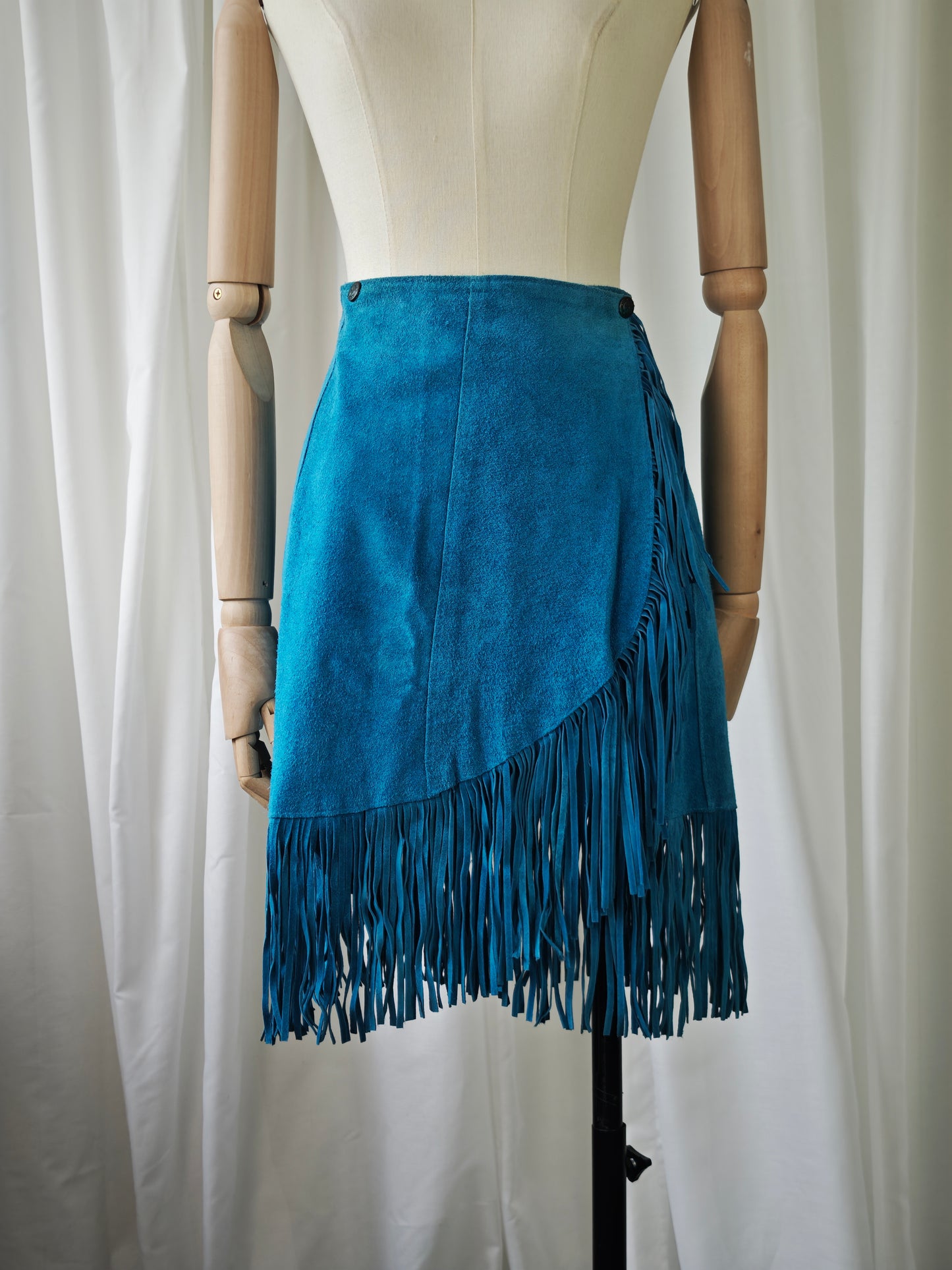 Suède fringe skirt