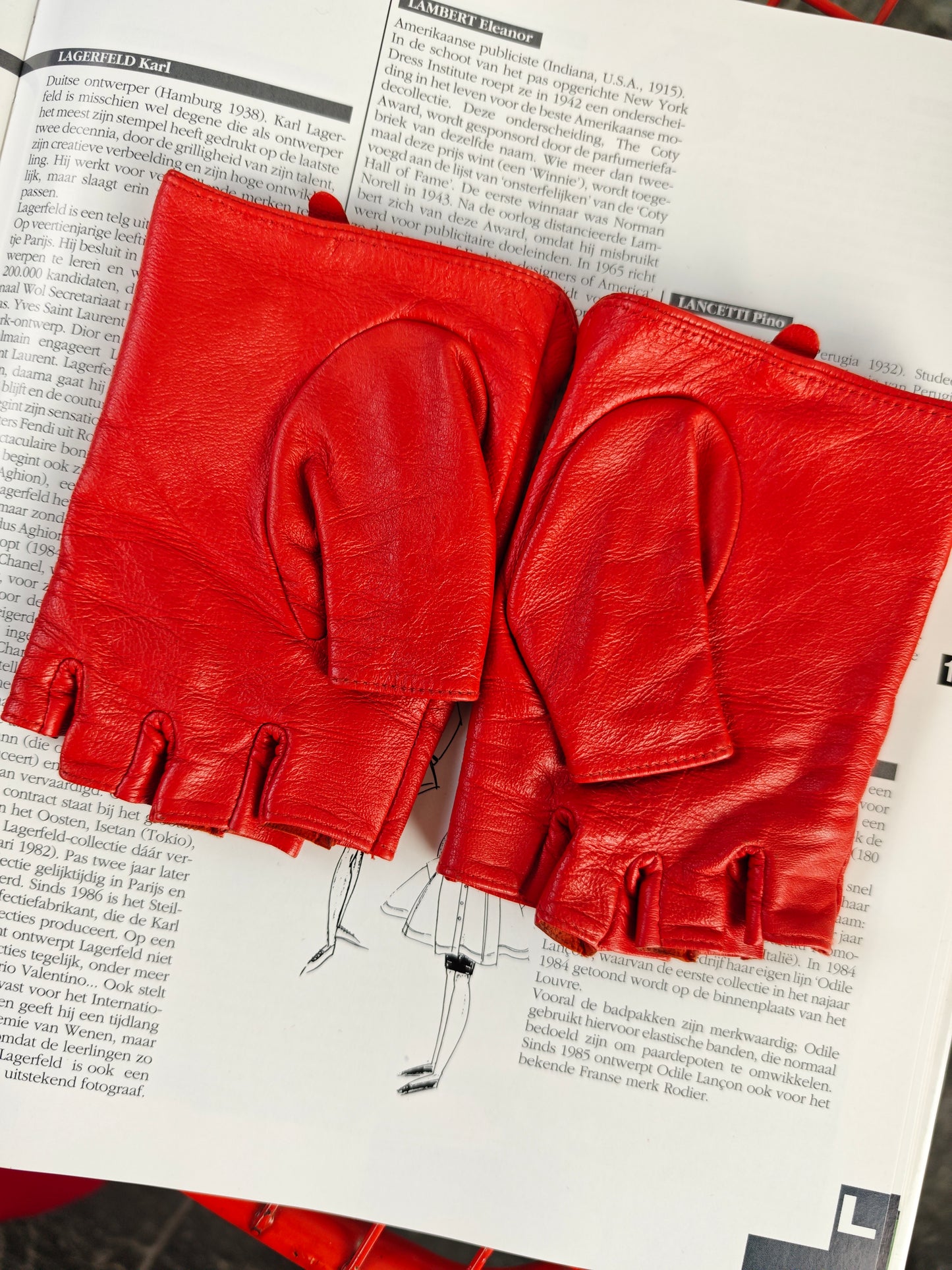 Karl Lagerfeld gloves - S/M