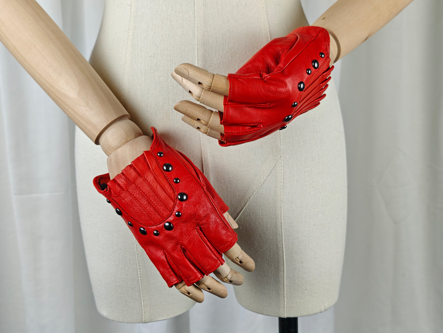 Karl Lagerfeld gloves - S/M