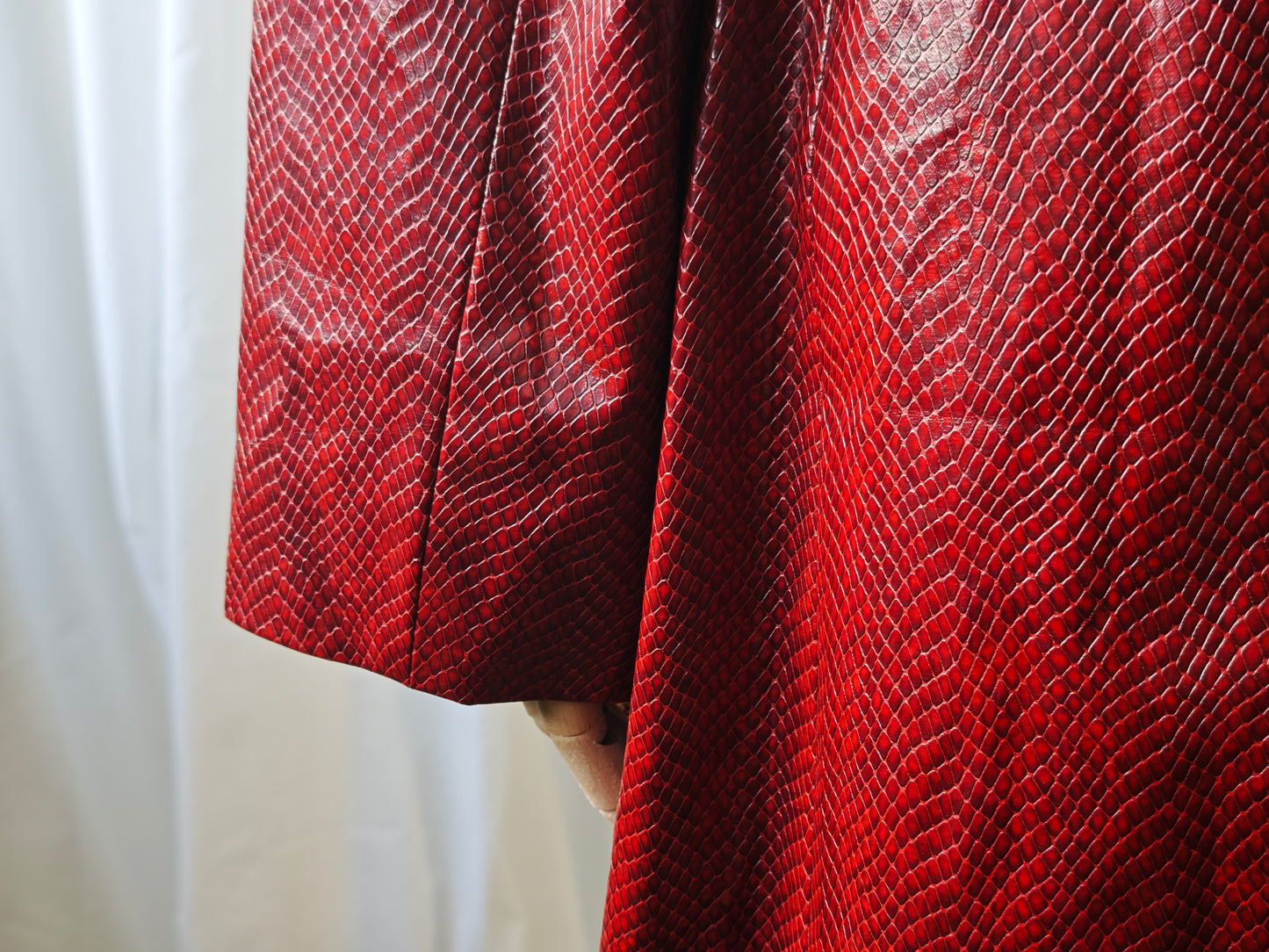 Burgundy raincoat - S/M