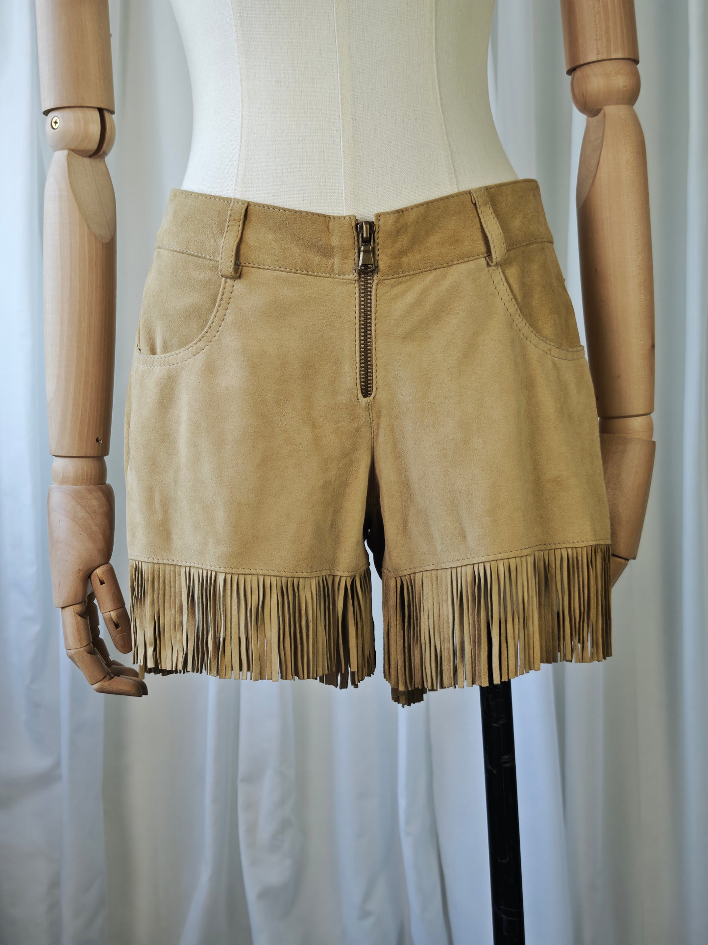 Fringed micro shorts