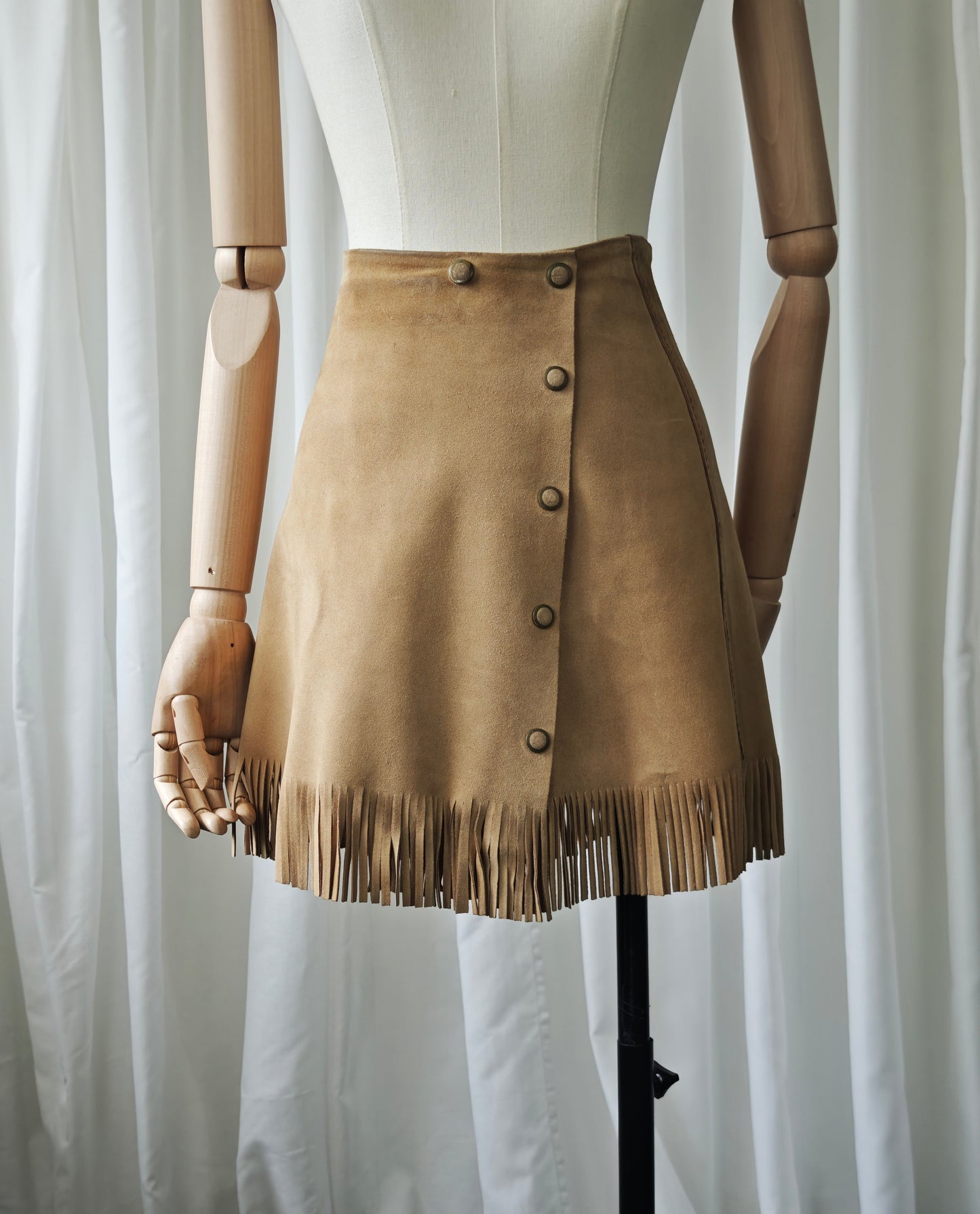 Suède fringe skirt