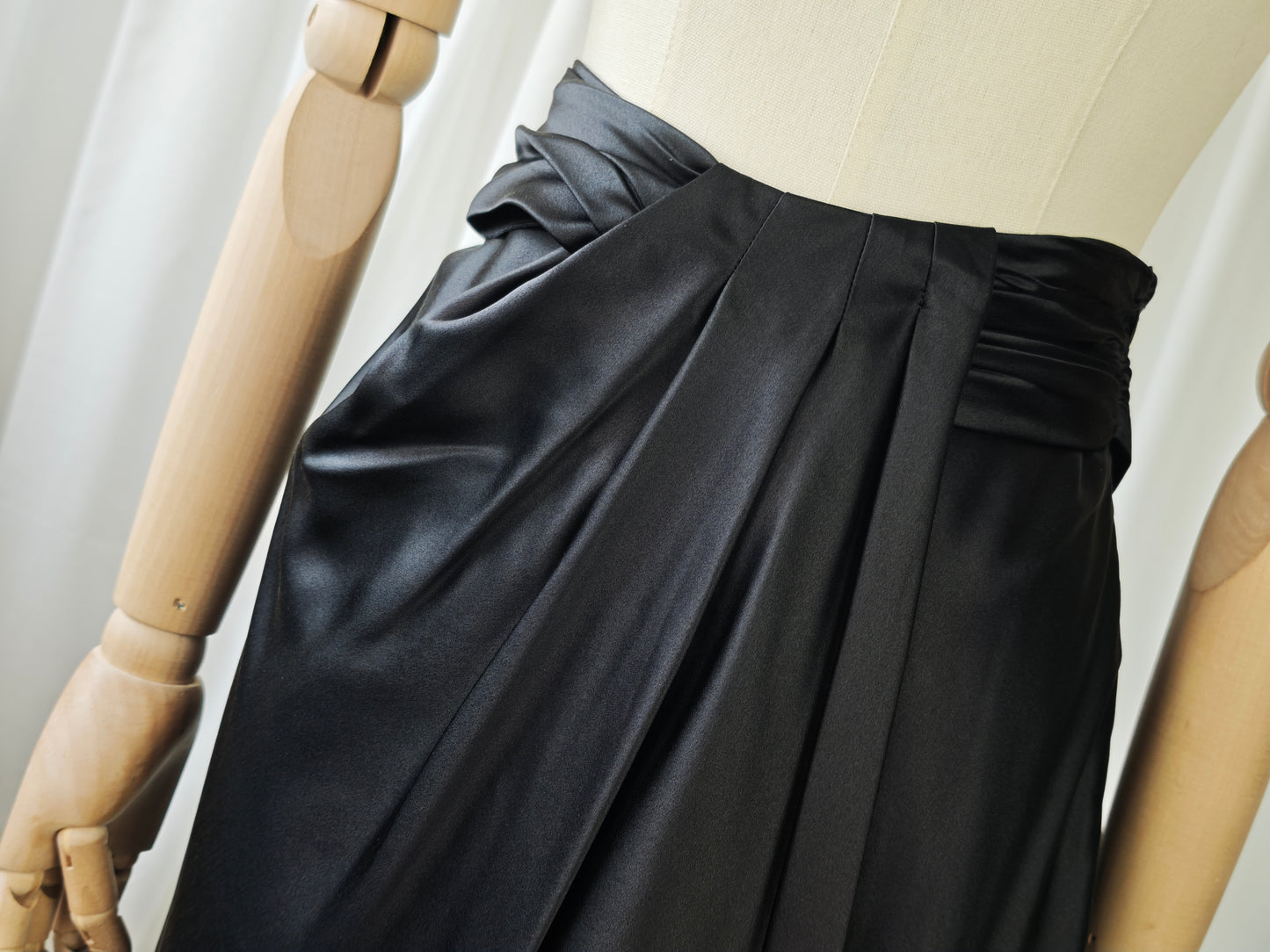 Silk midi skirt