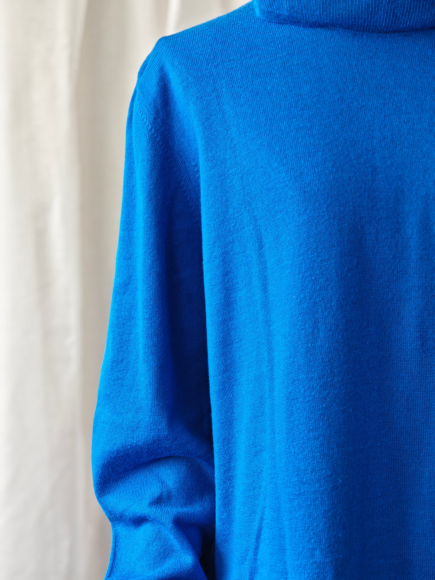 Blue sweater - M/L