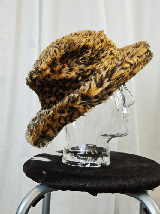Leopard fur hat - M