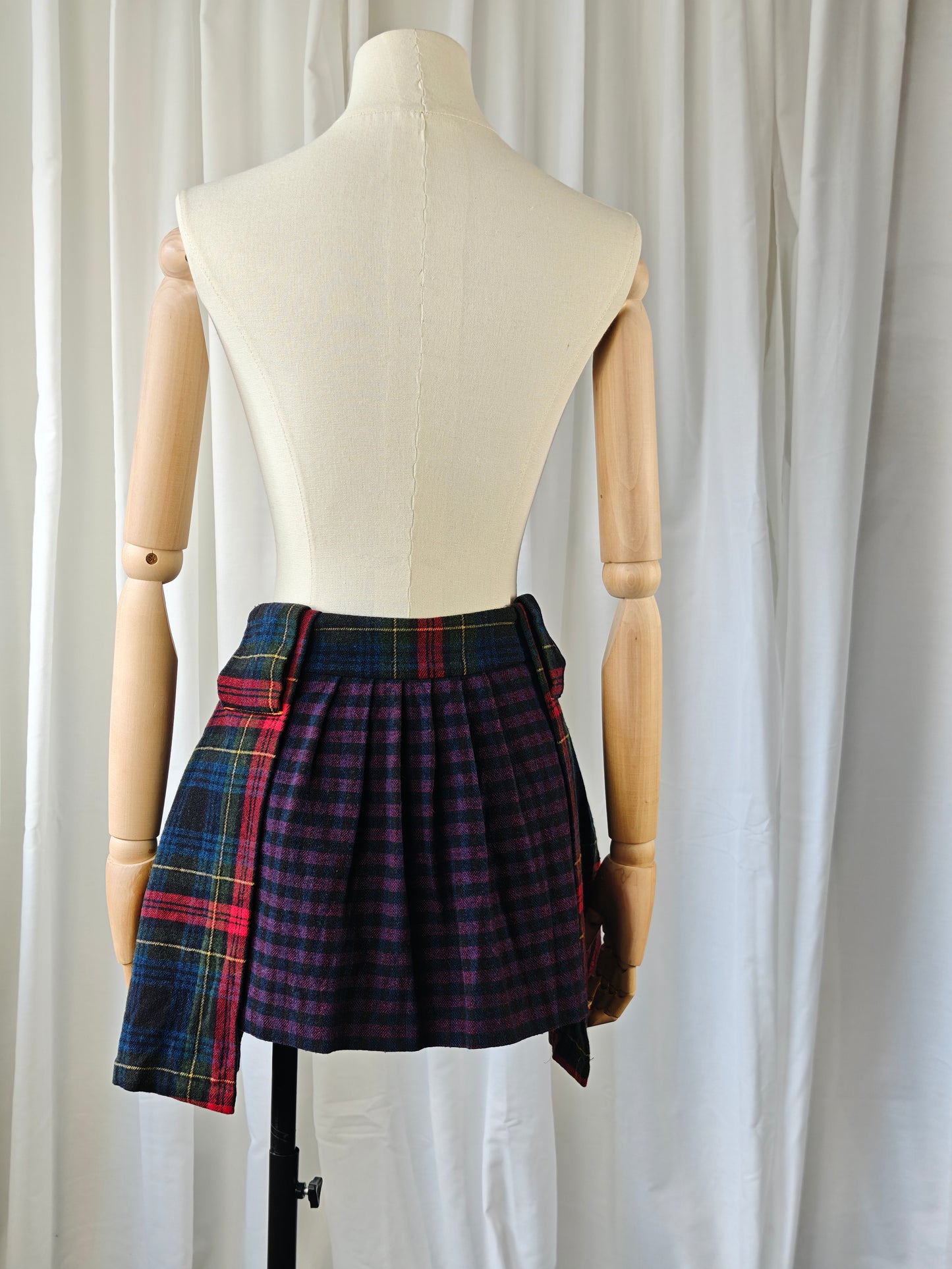 Hugo Boss skirt - S