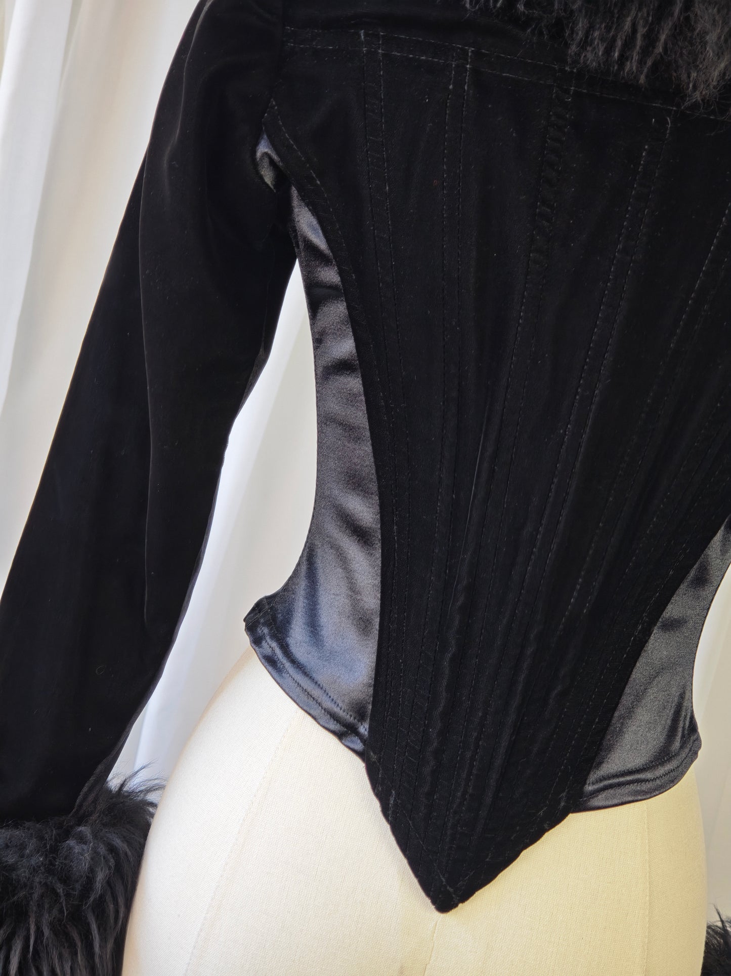 Catwalk Londen corset jacket