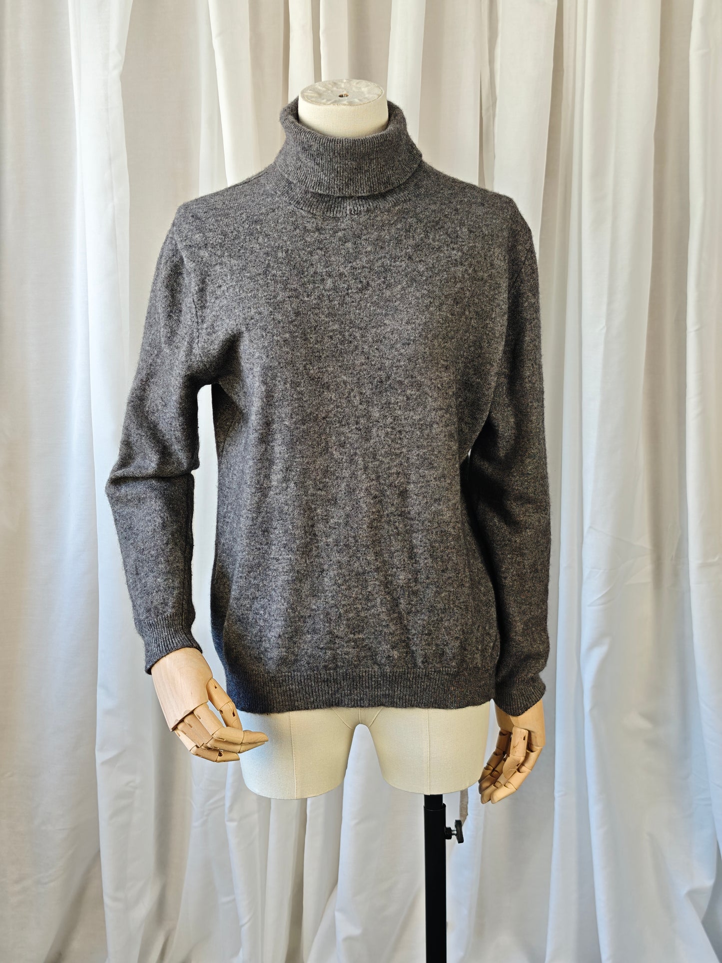 Cashmere sweater - S/M
