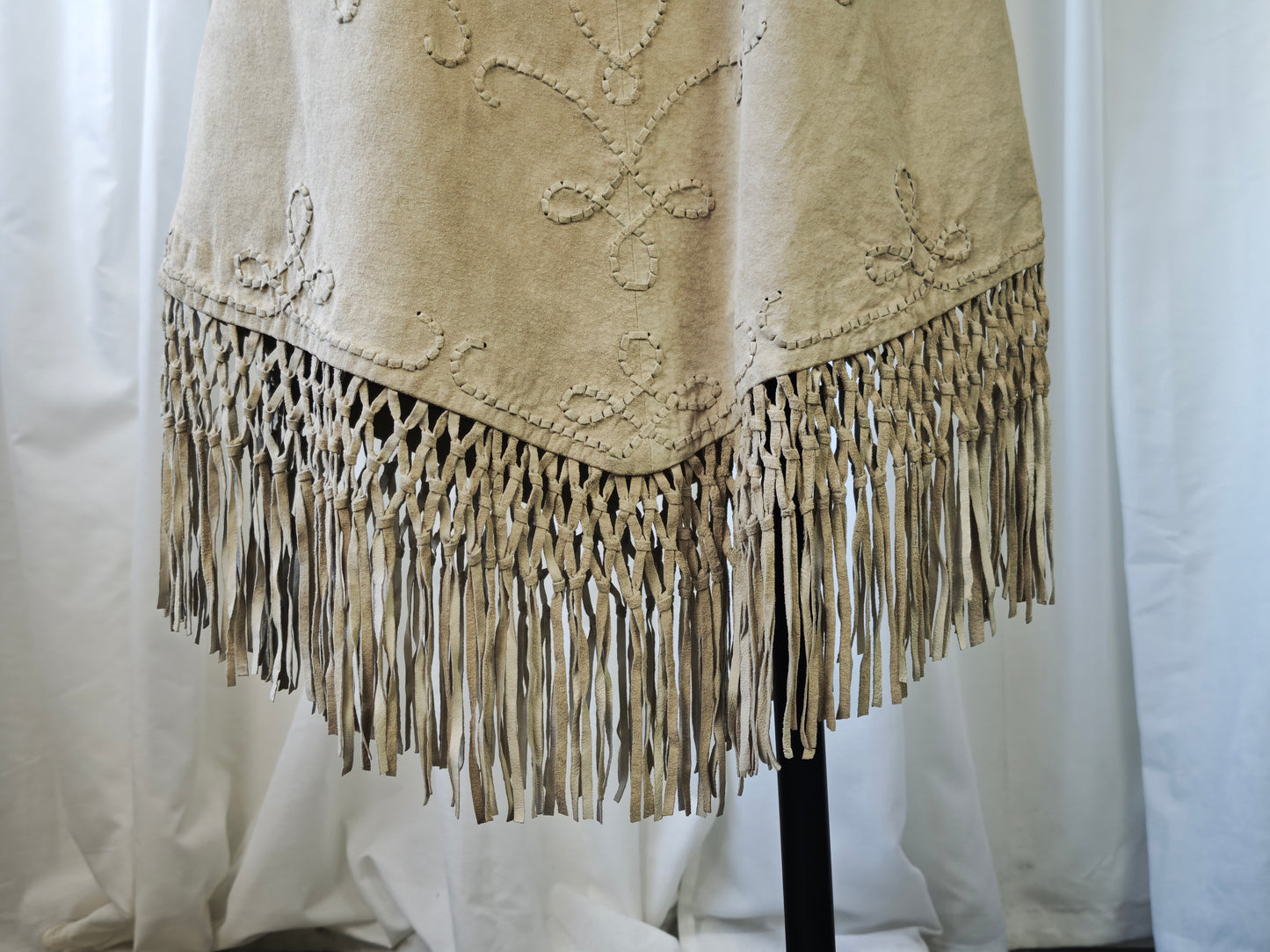 Suède fringe skirt