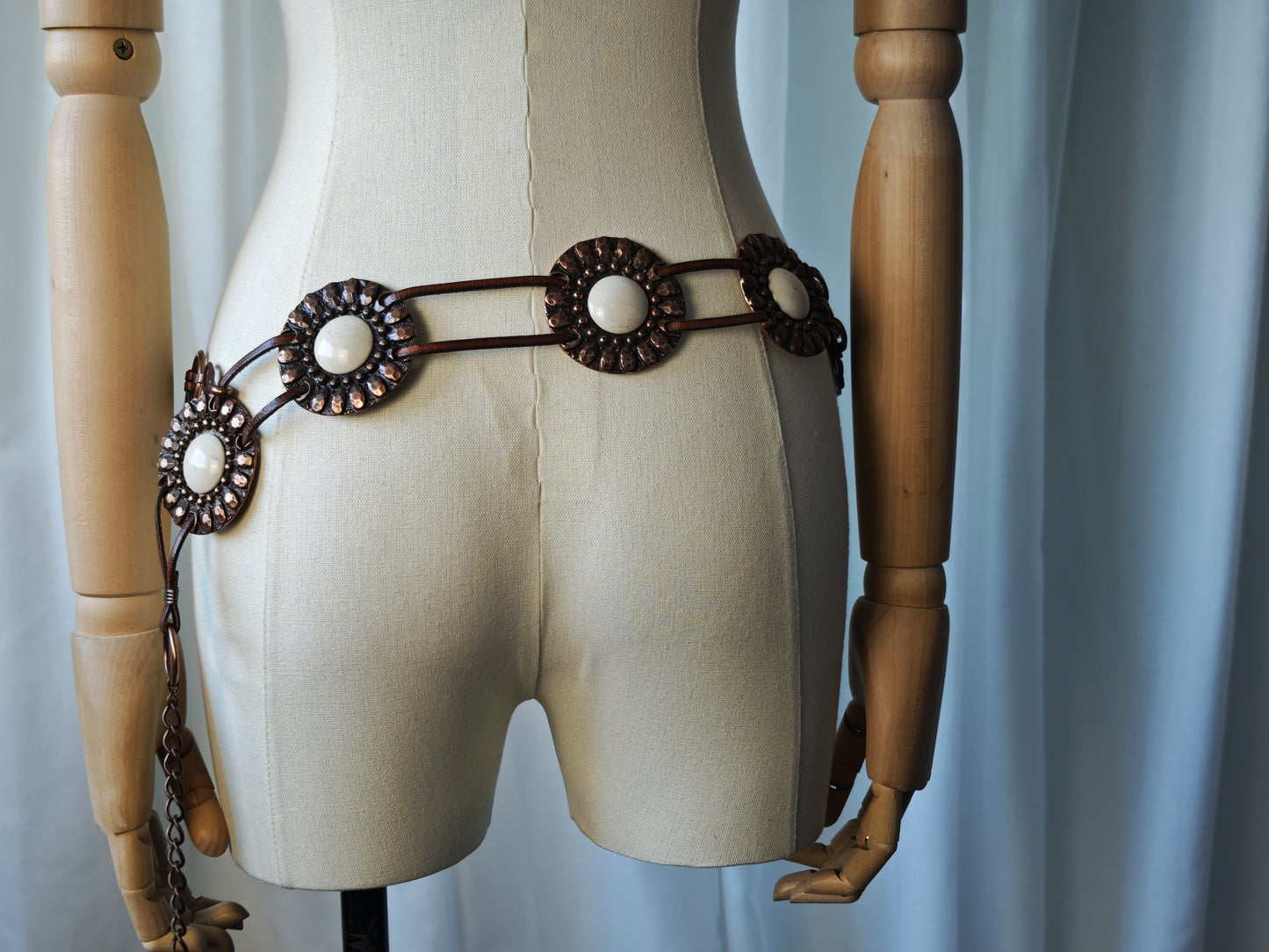 Metal and leather chain belt - 100 cm