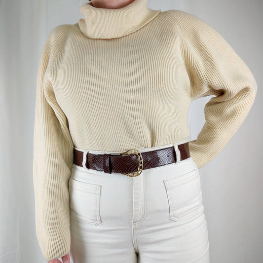 Butter yellow sweater - S/M