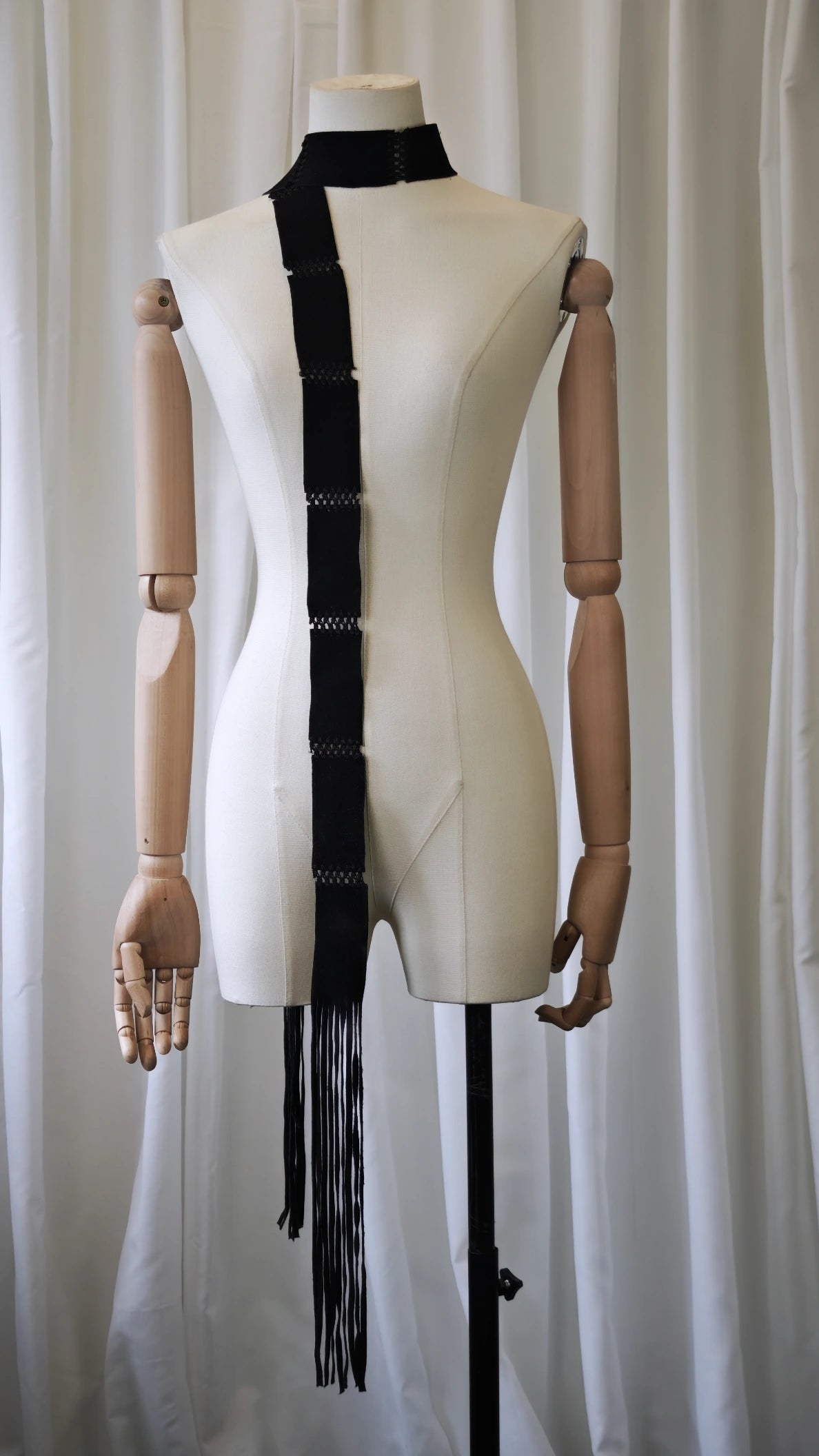 Suède skinny scarf