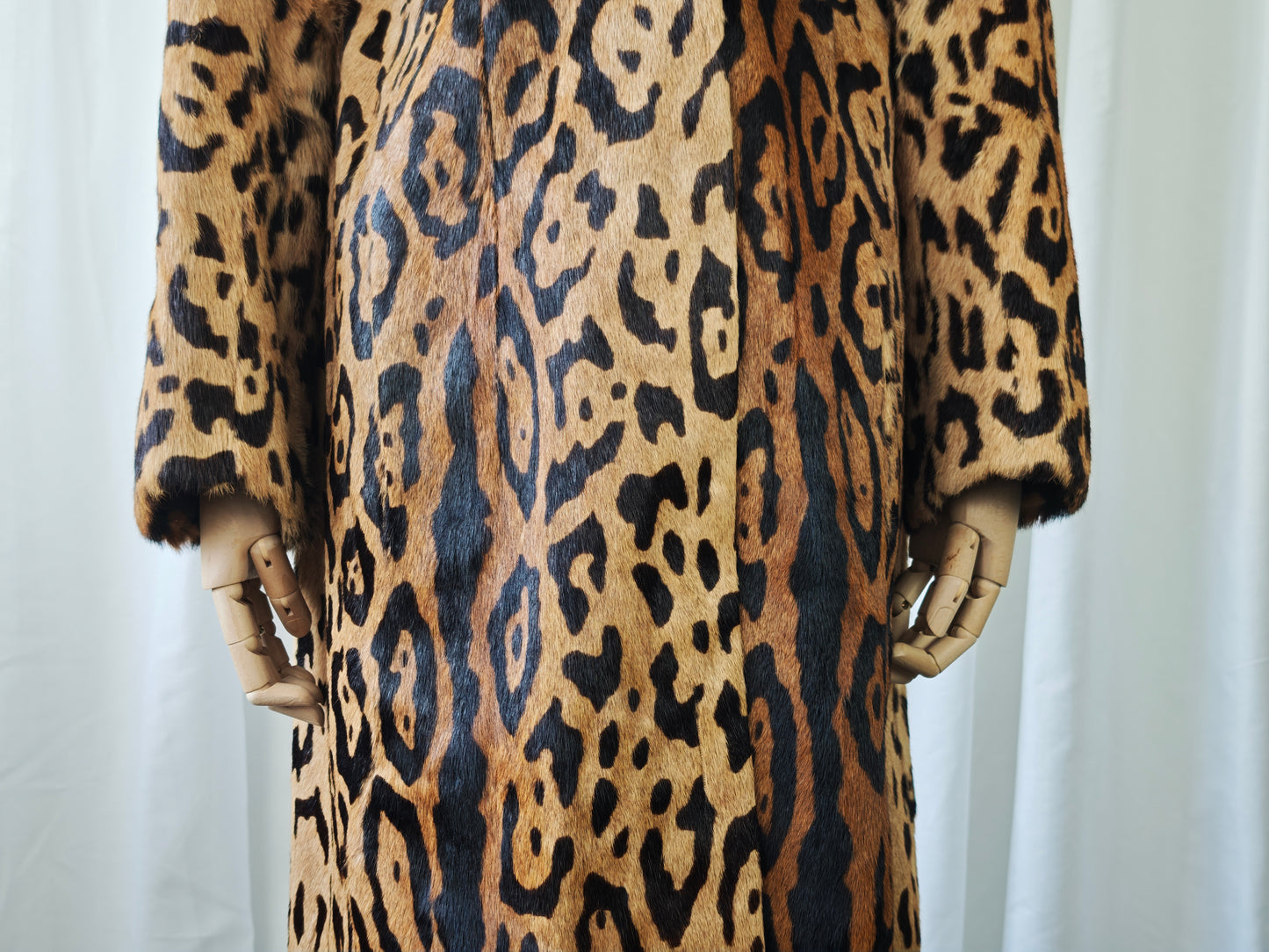 Hair on leopard coat
