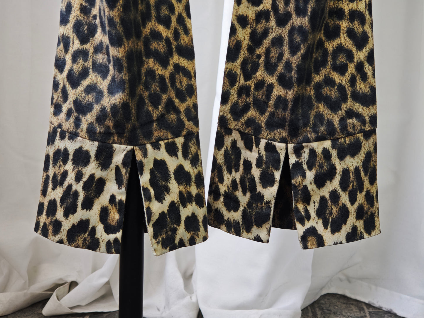 Moschino capri trousers