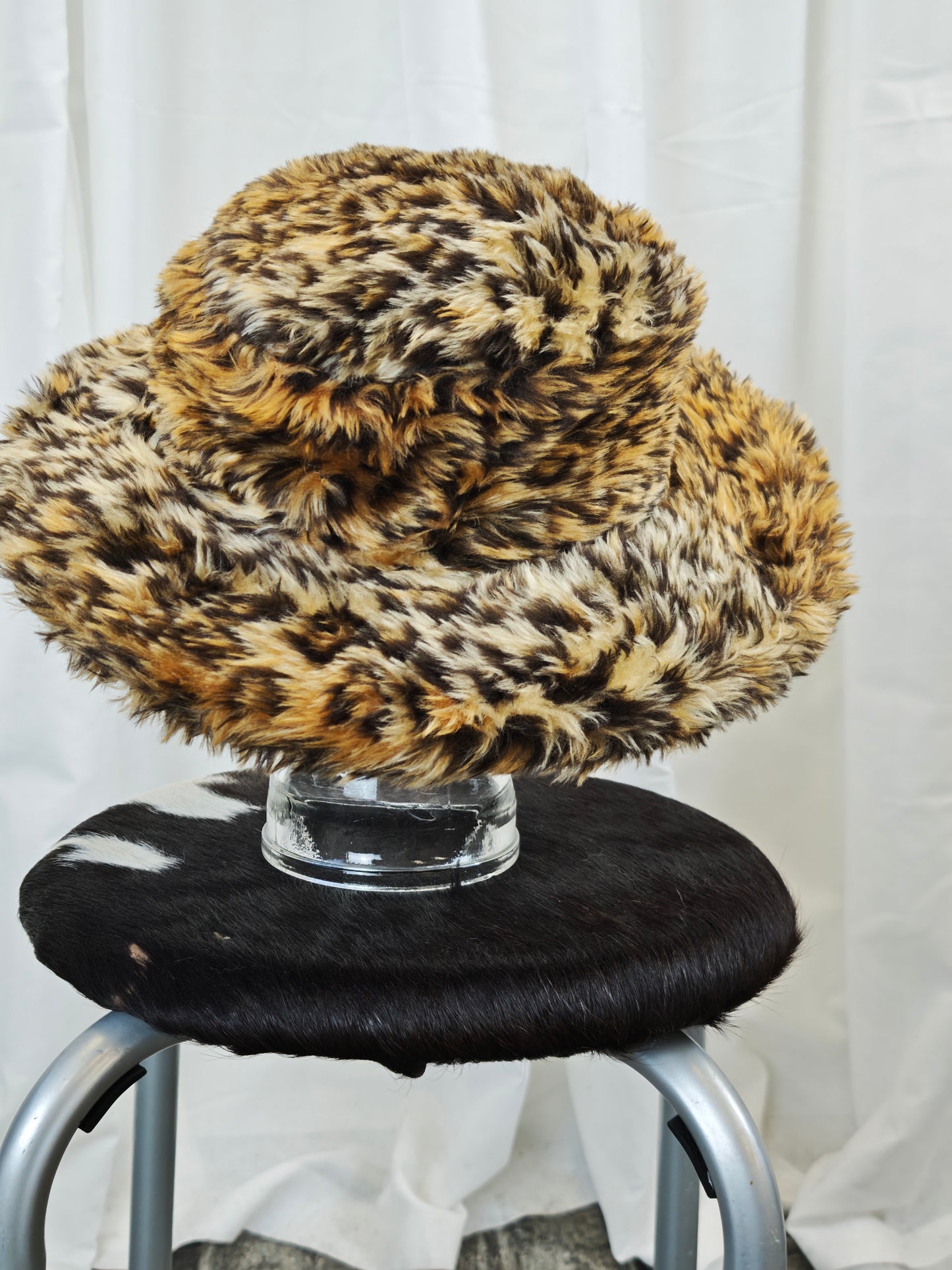 Leopard fur hat - M