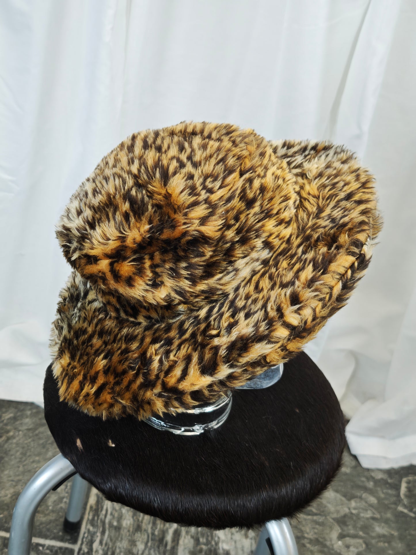 Leopard fur hat - M