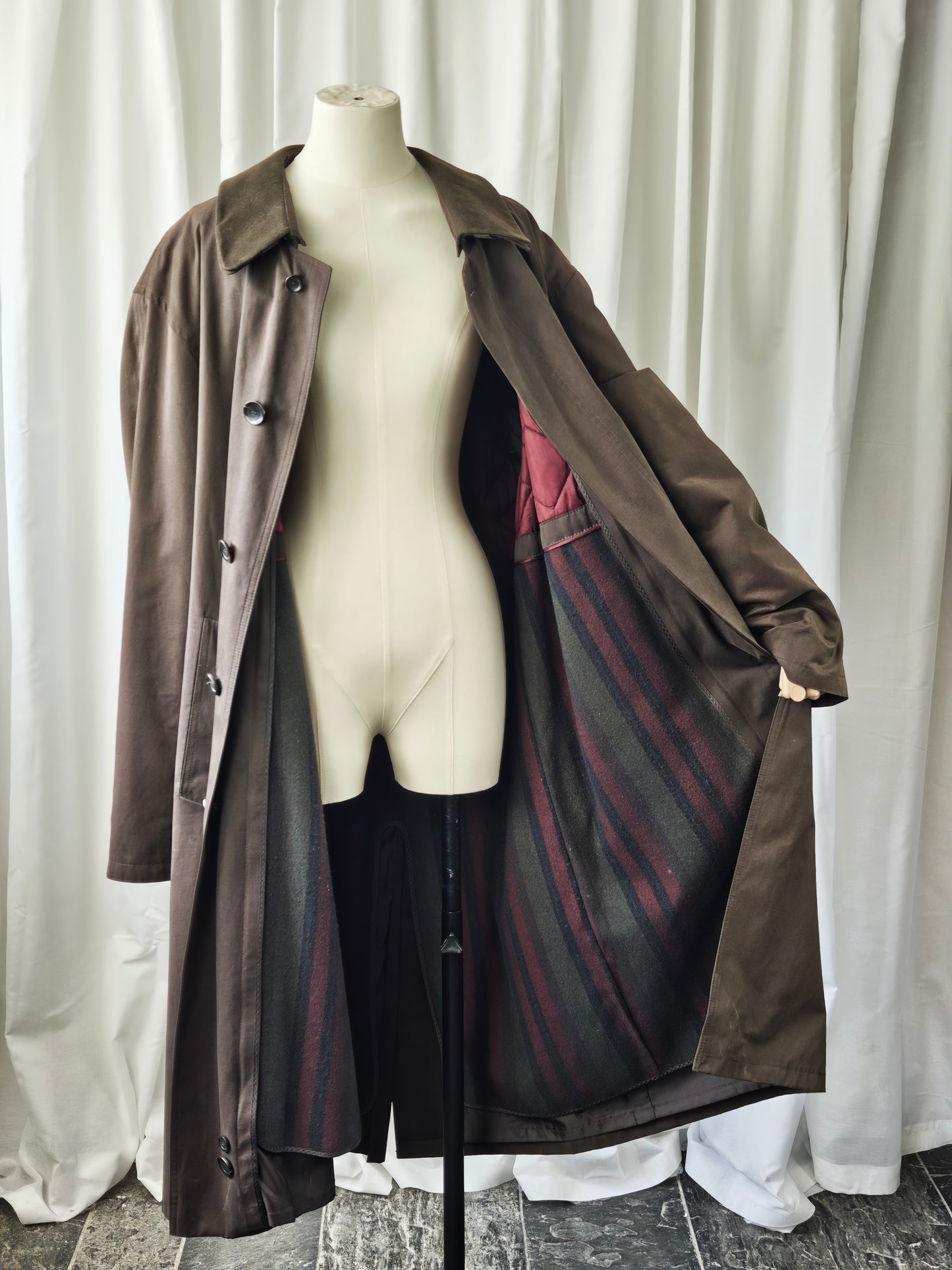 Chocolate brown bugatti trench - XL/XXL