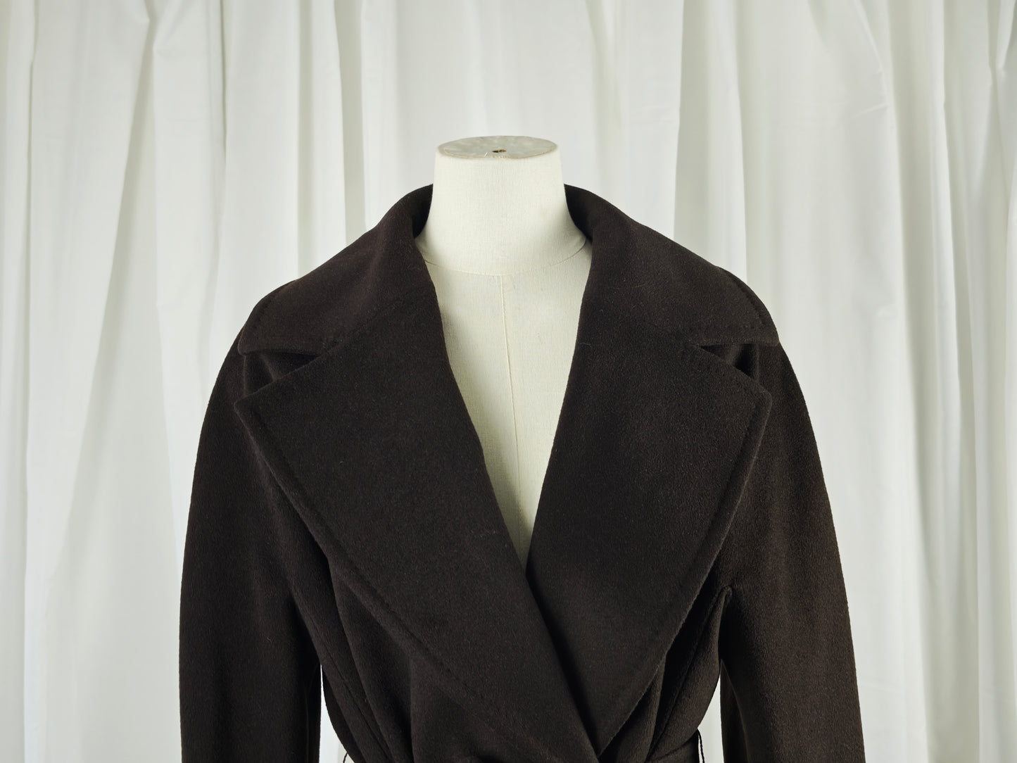 Chocolate brown coat - M/L