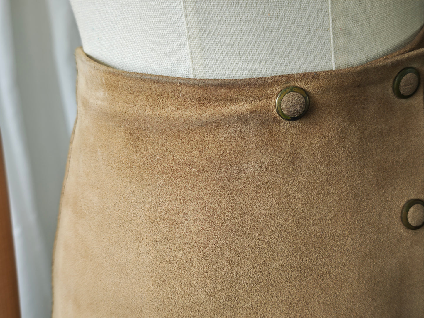 Suède fringe skirt