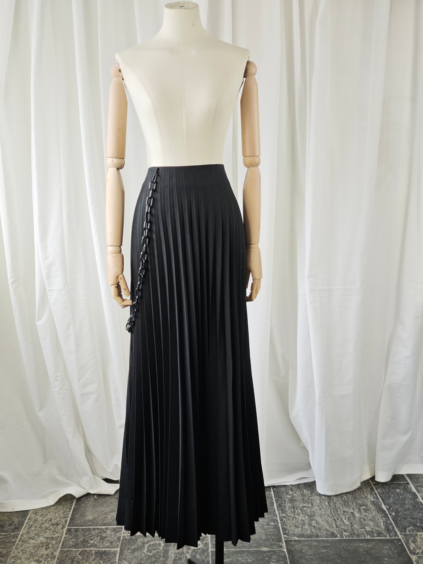 Pleated maxi skirt - M/L