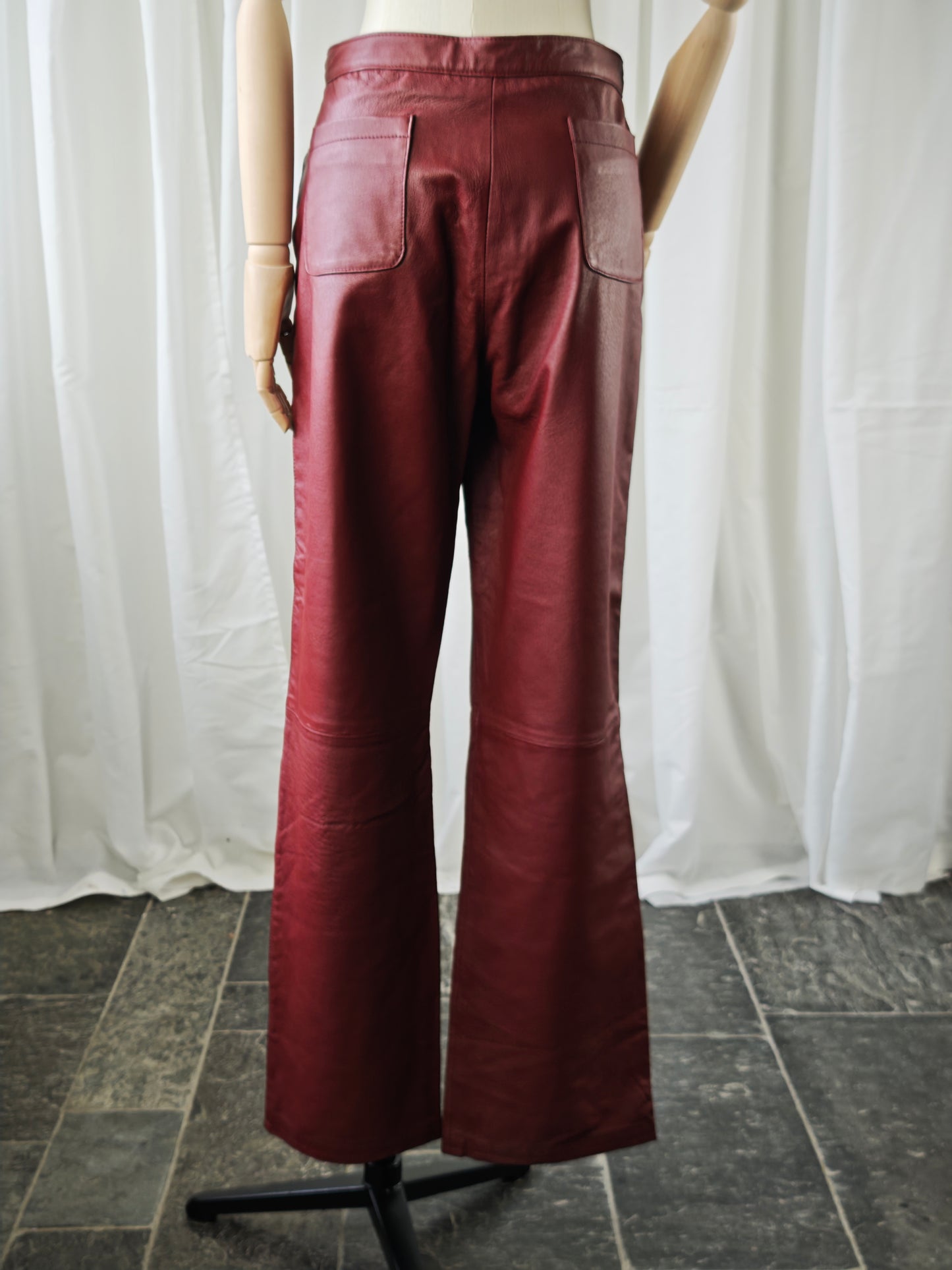 Burgundy leather trousers - M/L