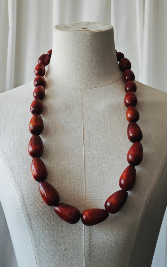 Statement necklace