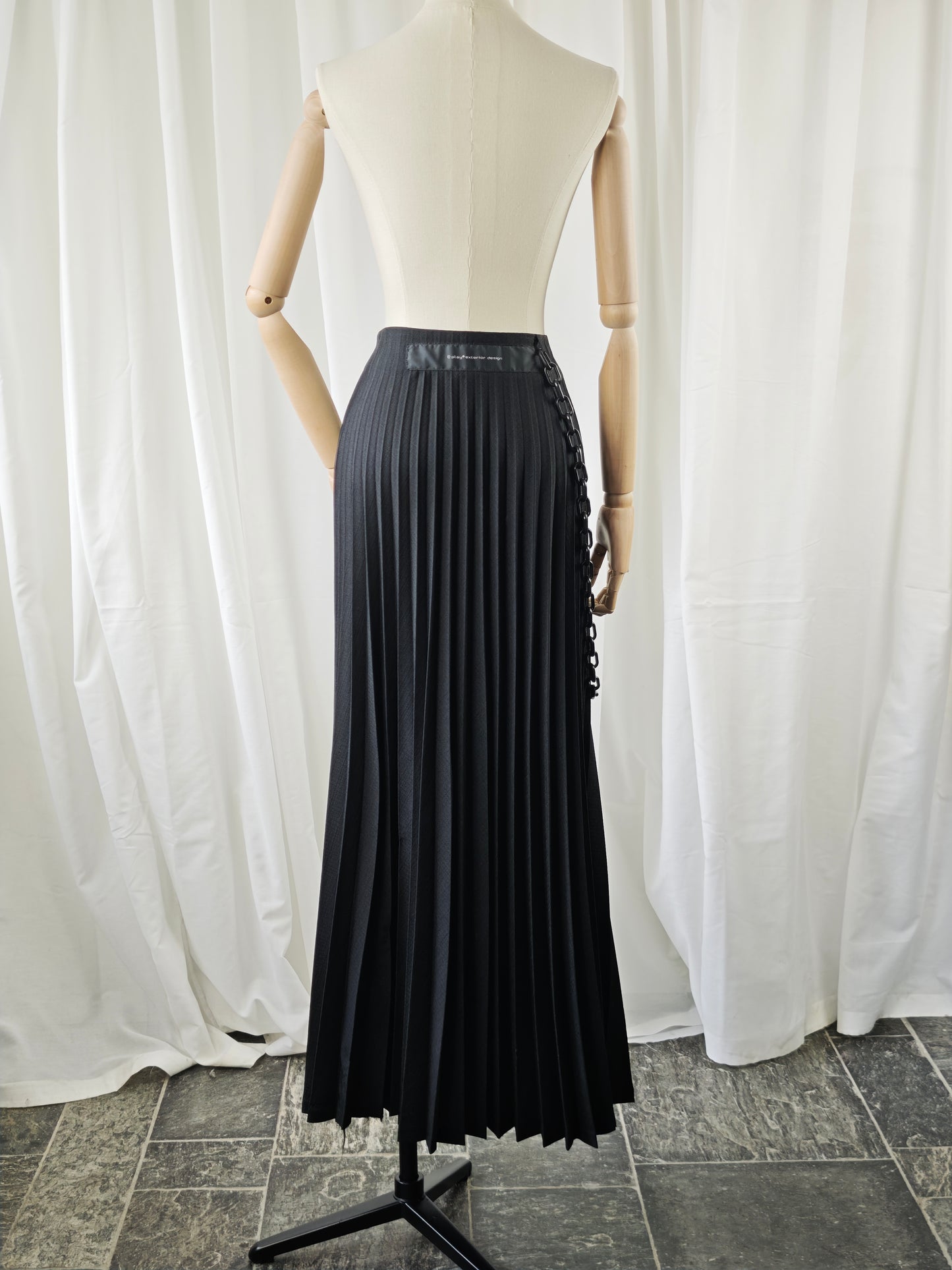 Pleated maxi skirt - M/L