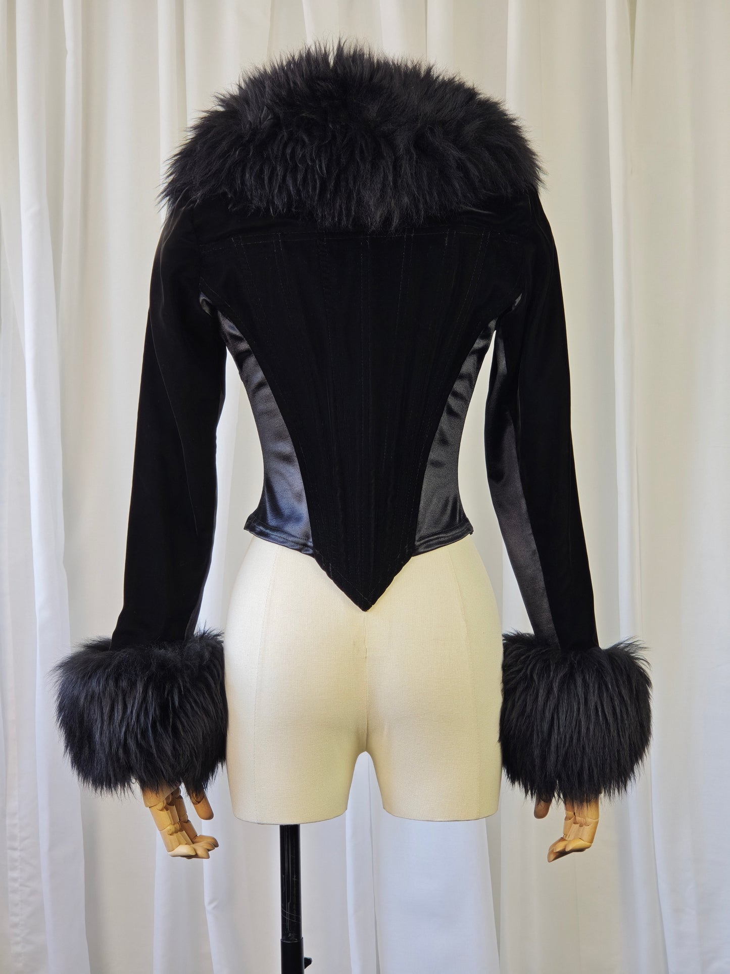 Catwalk Londen corset jacket