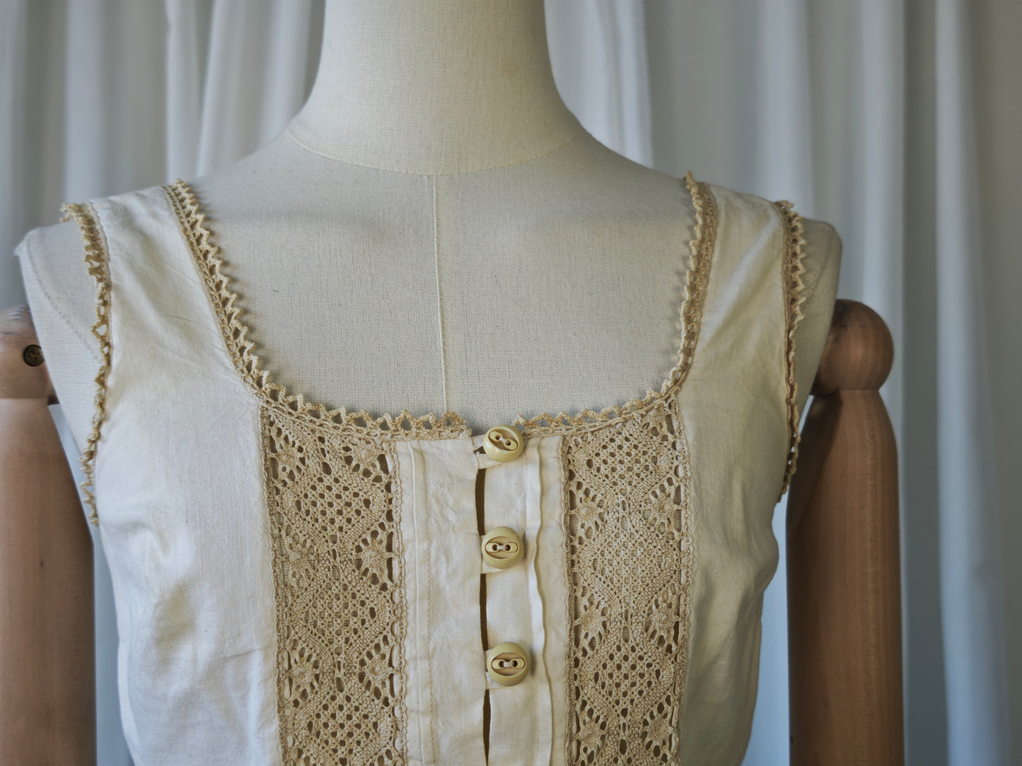 Vintage embroidery top