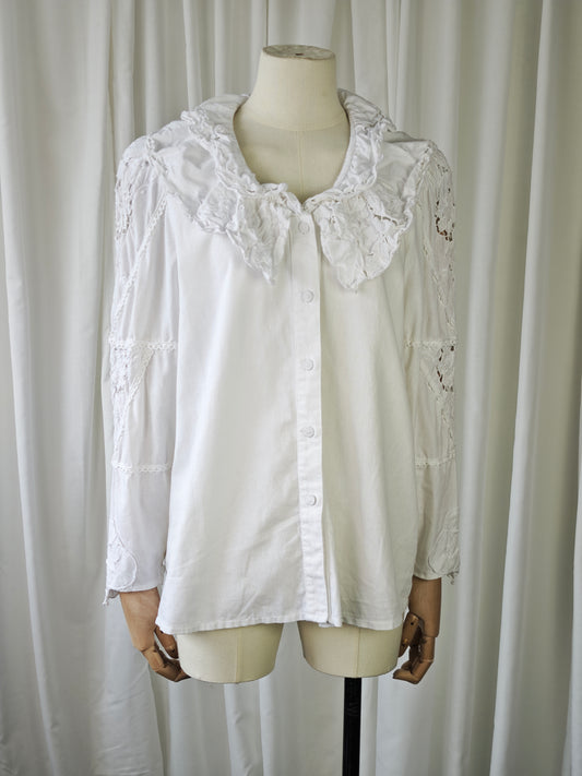 White cotton embroidery blouse