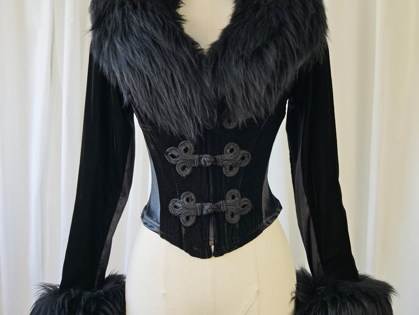 Catwalk Londen corset jacket