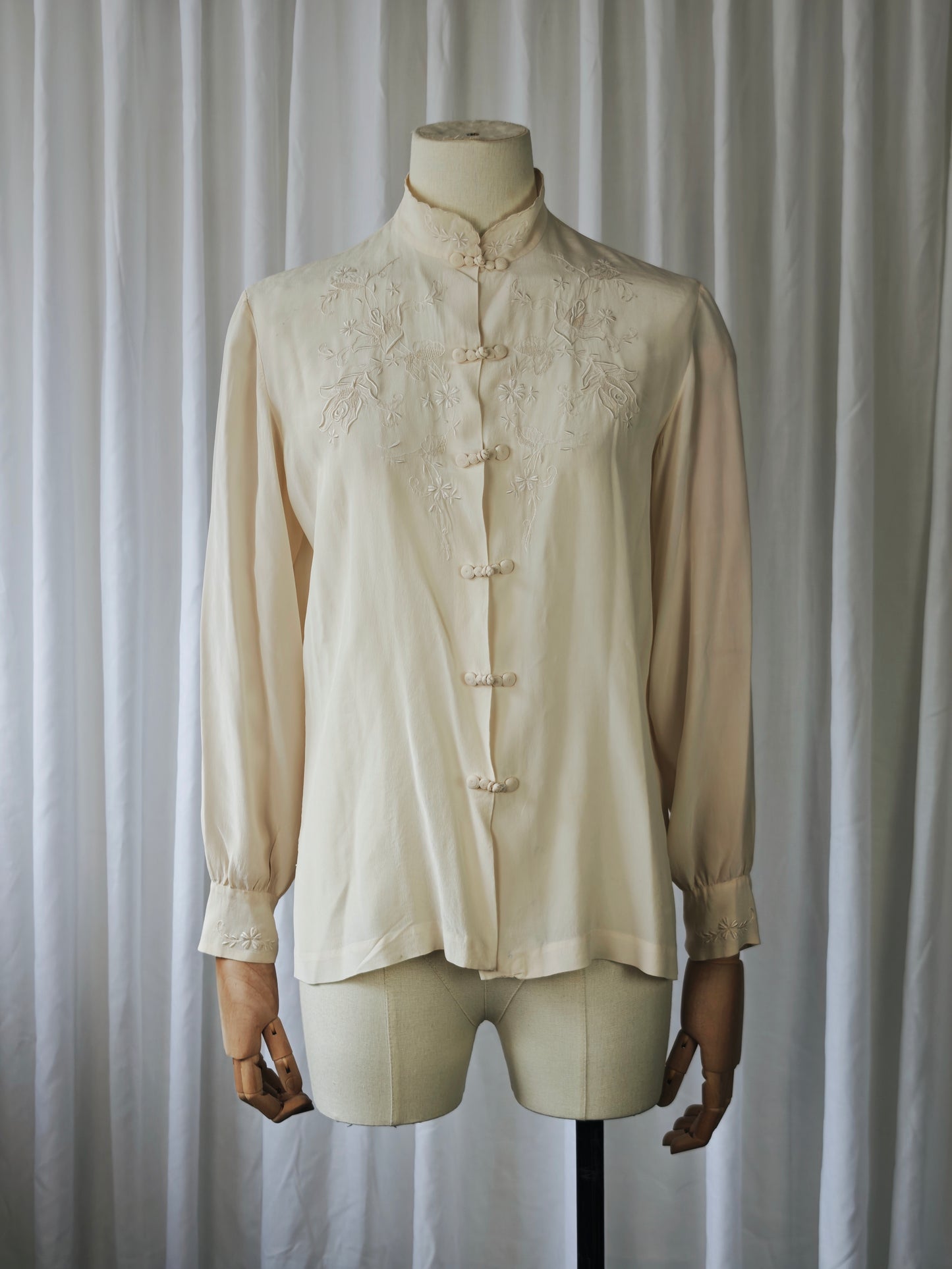 Traditional Chinese silk blouse