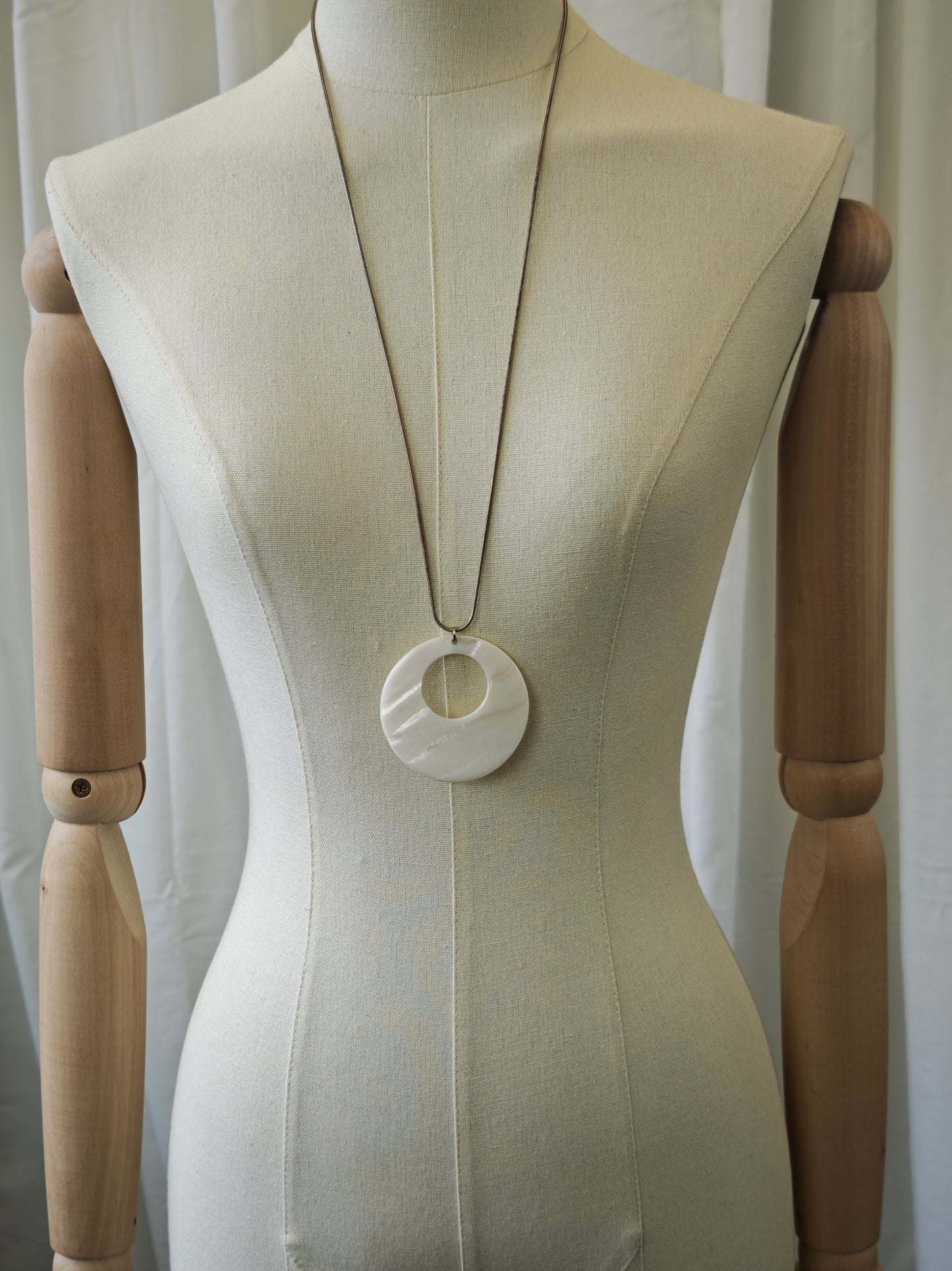 Mother of pearl pendant