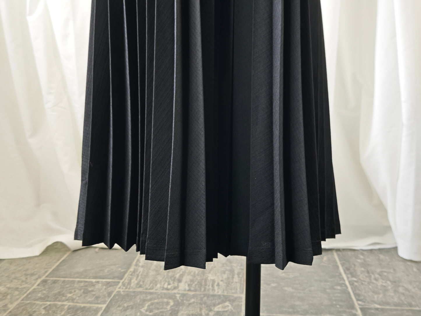 Pleated maxi skirt - M/L