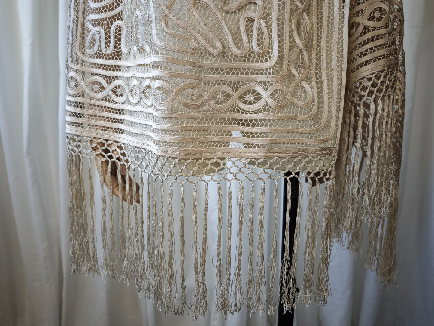 Silk tassel scarf