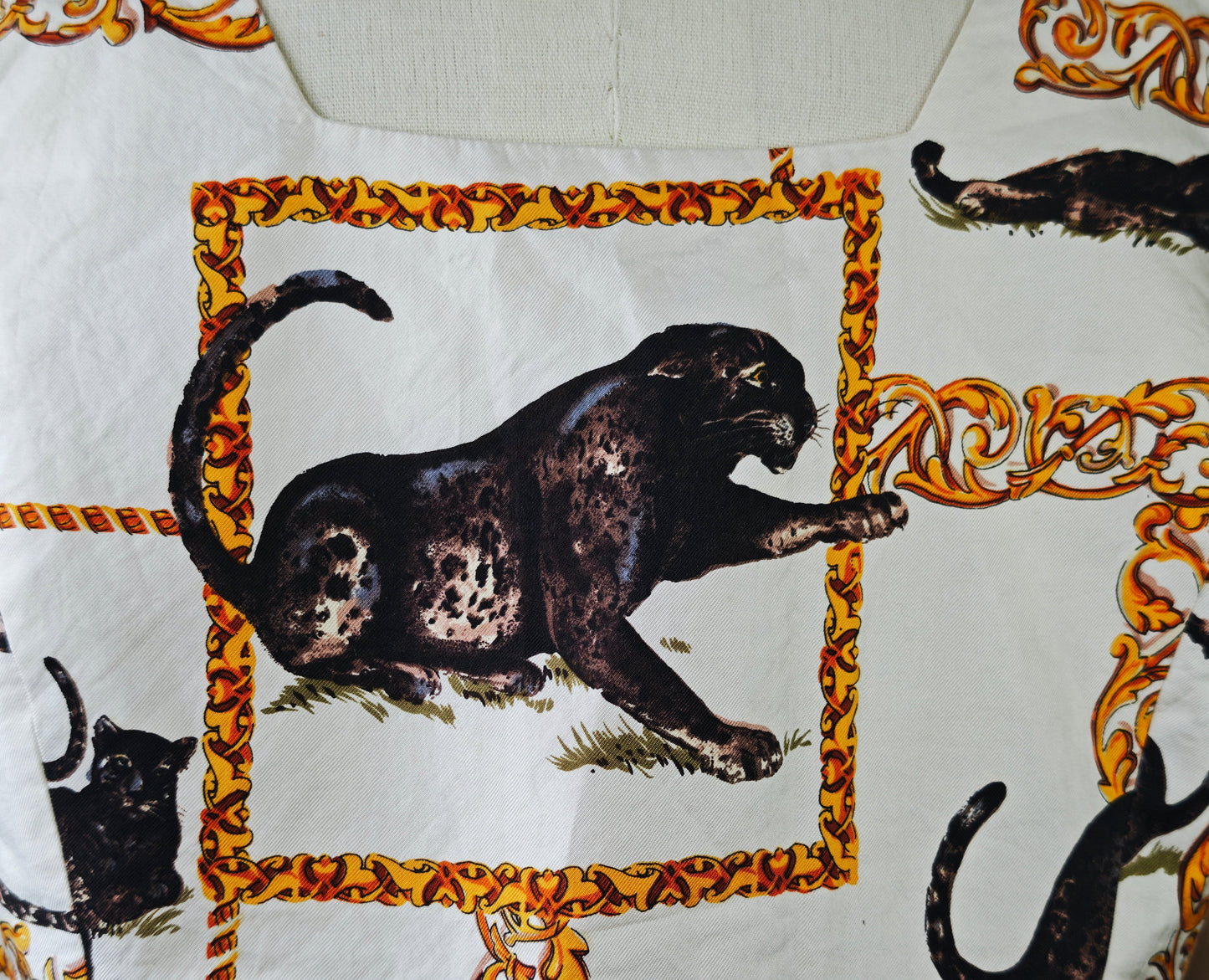 Silk vest with black panthers