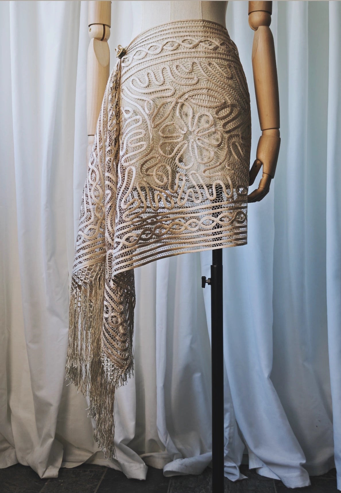 Silk tassel scarf