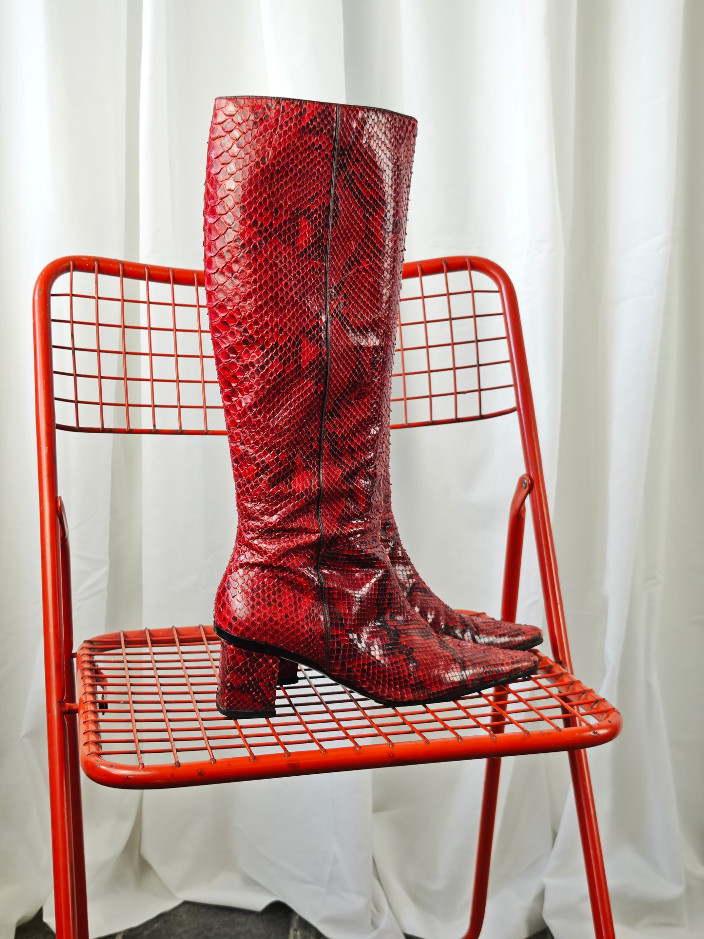 Red python boots - 38.5