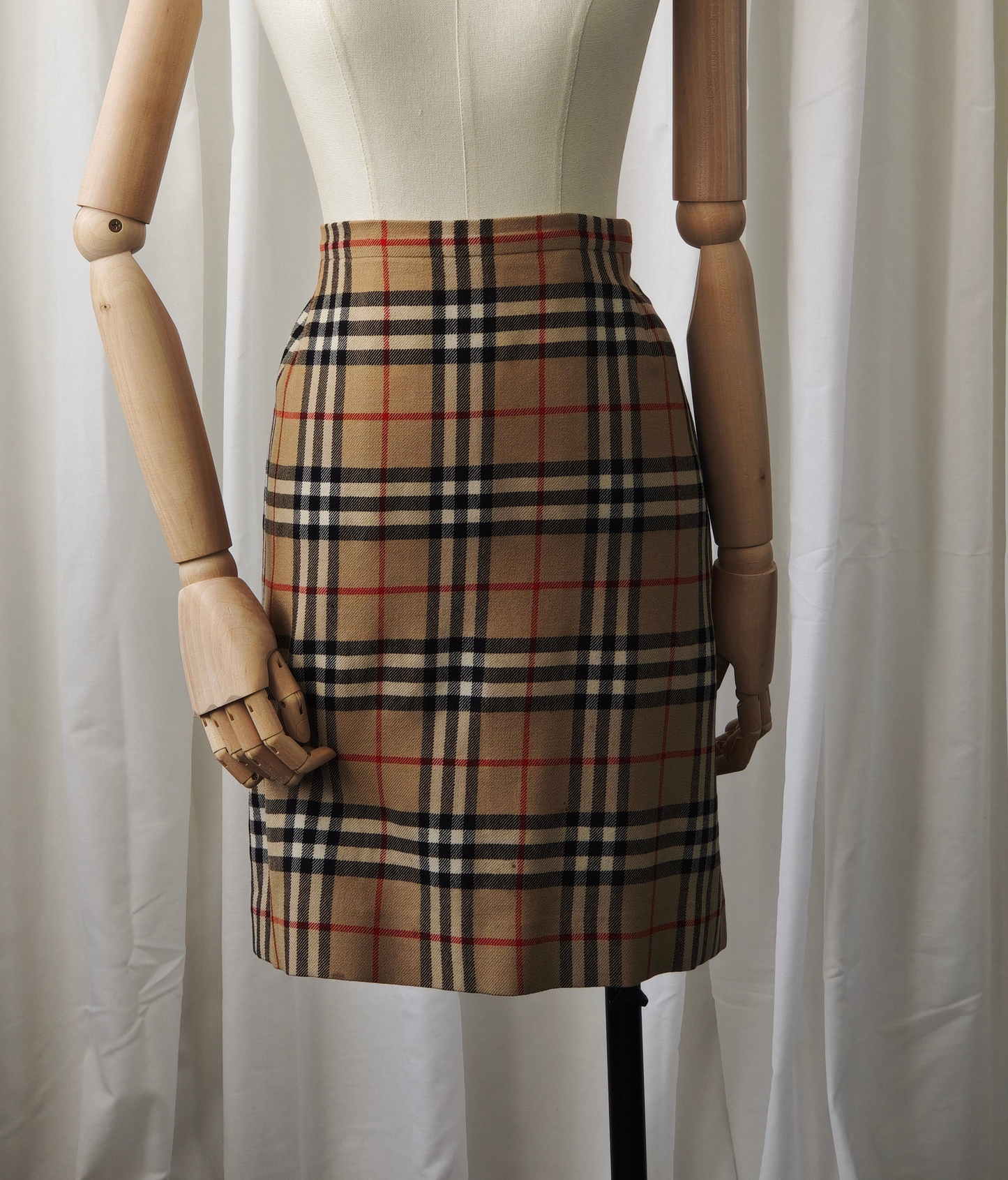 Burberry skirt - M