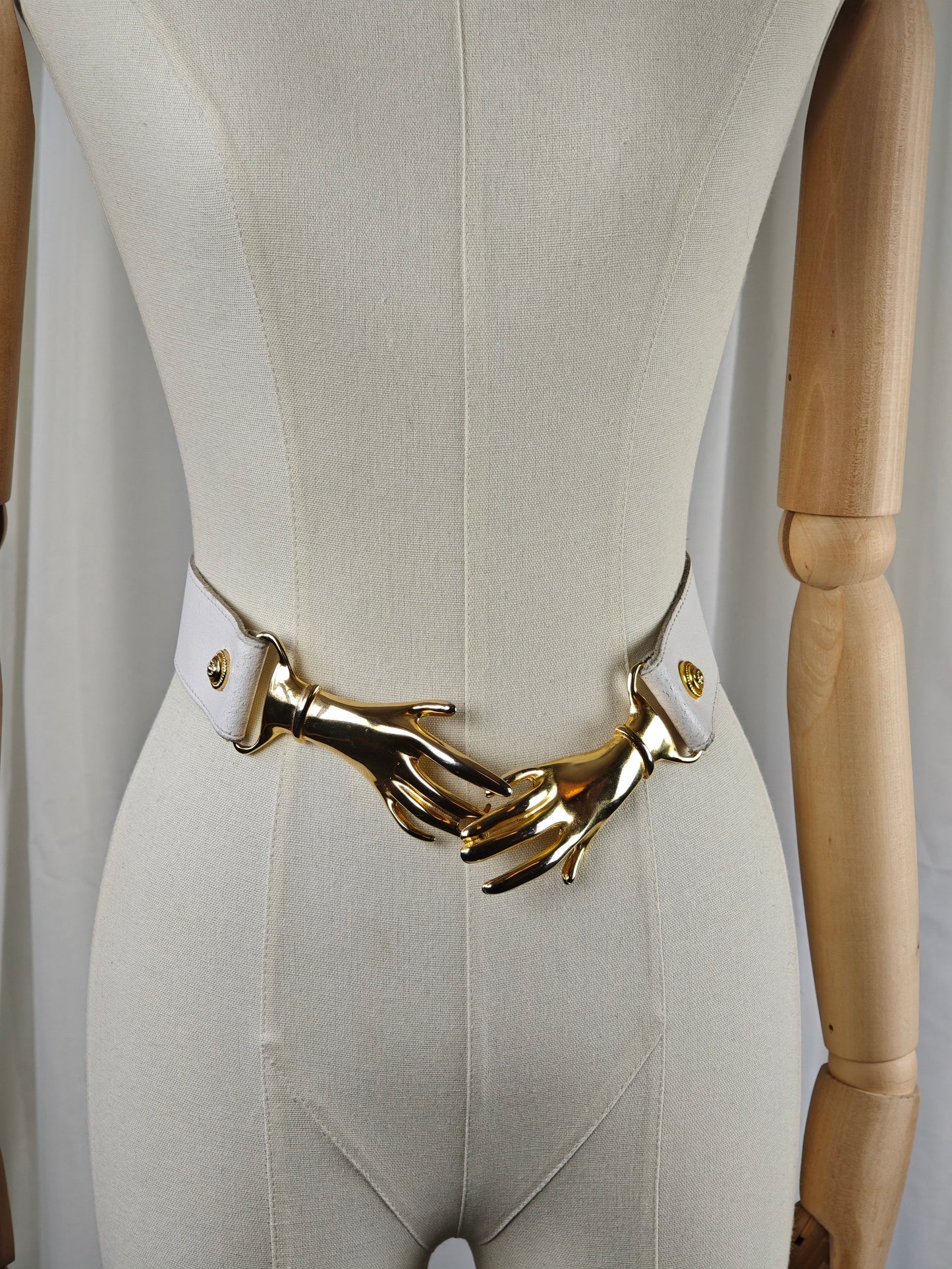 Clasping hands bel - M-XL