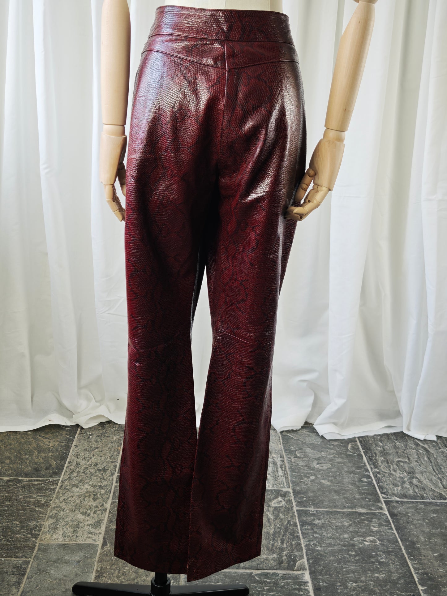 Burgundy snake trousers - M