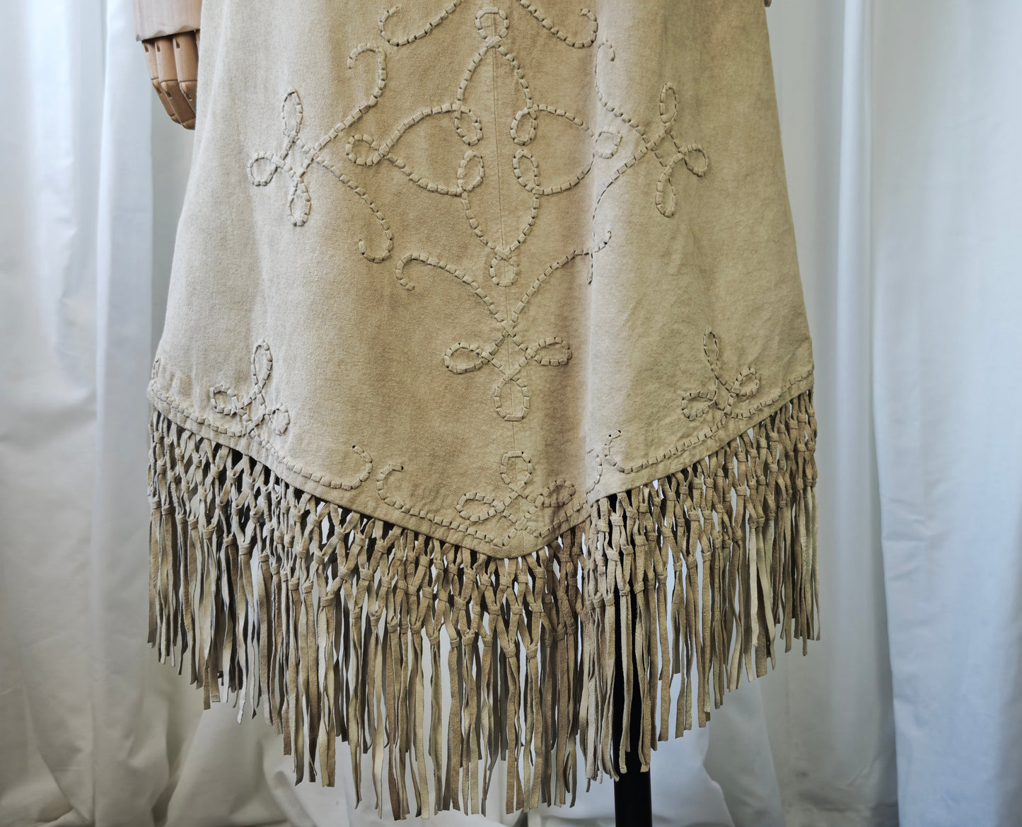 Suède fringe skirt