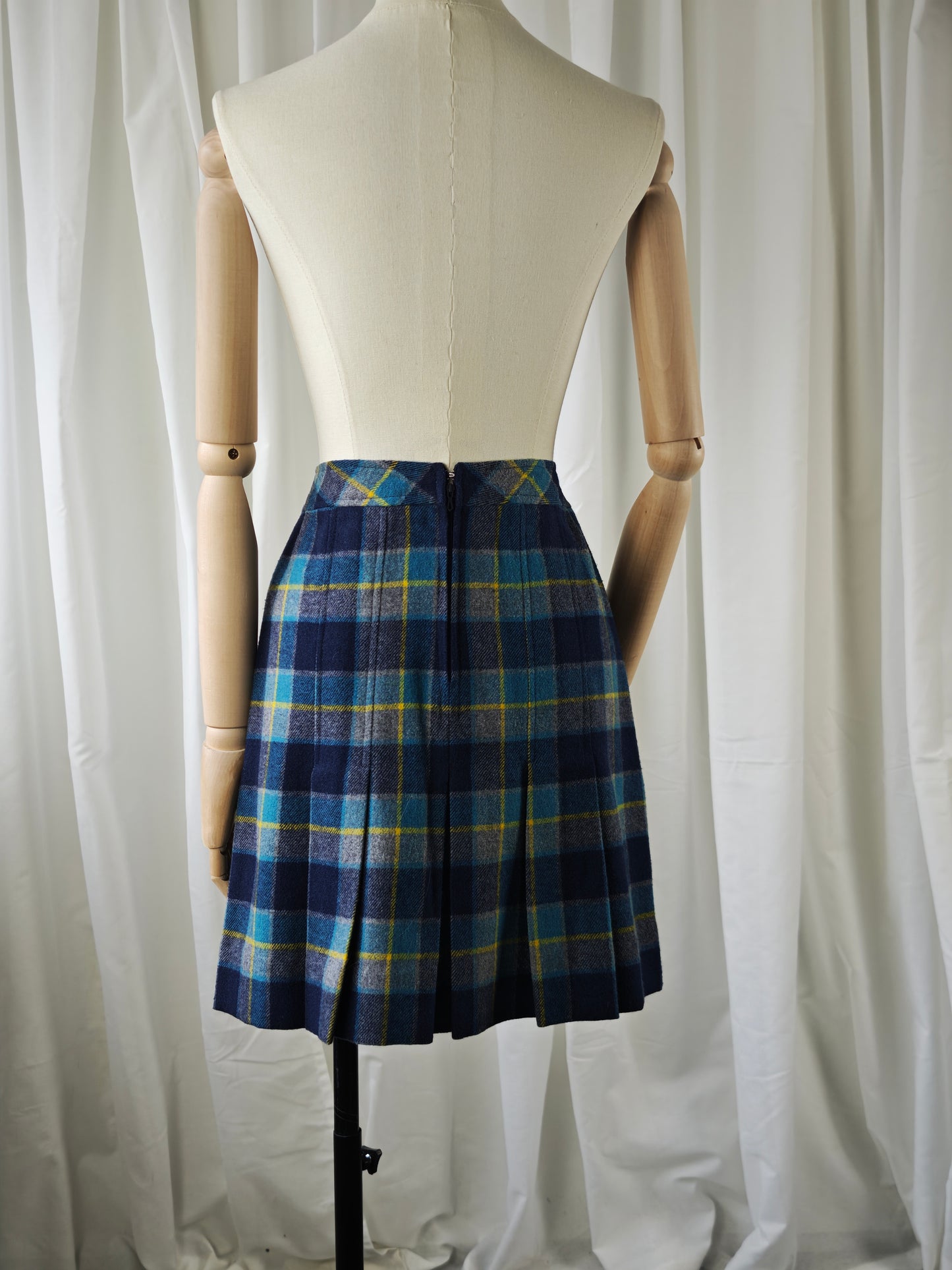 70's tartan skirt - M