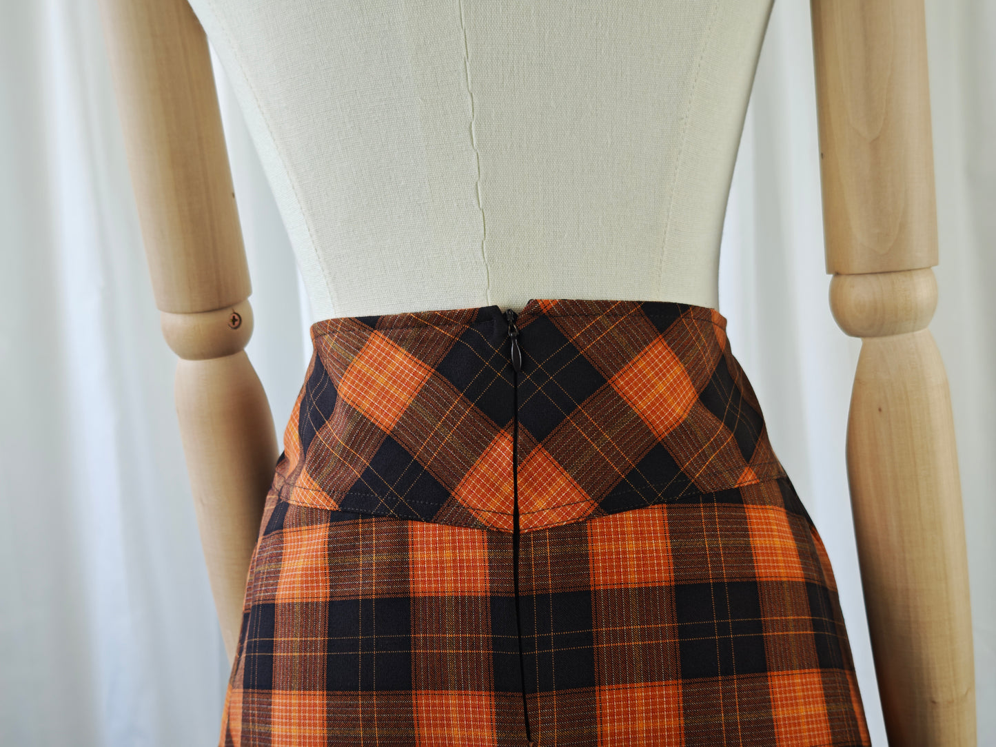 Checked skirt - M/L