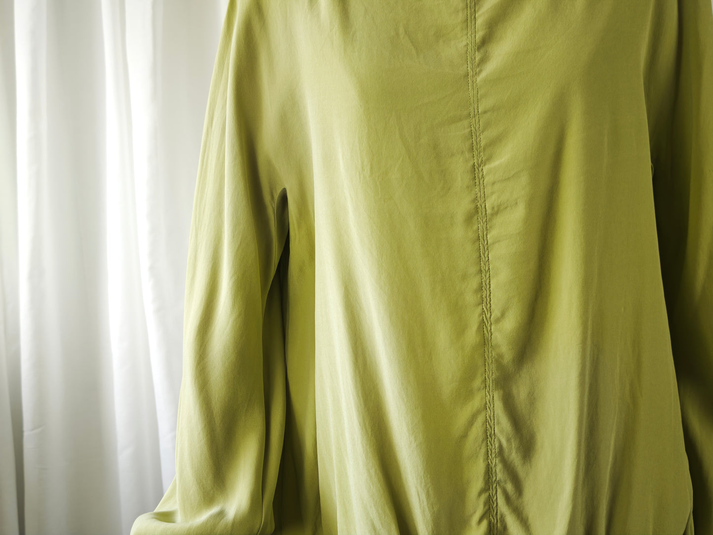 Silk pistachio top - L/XL